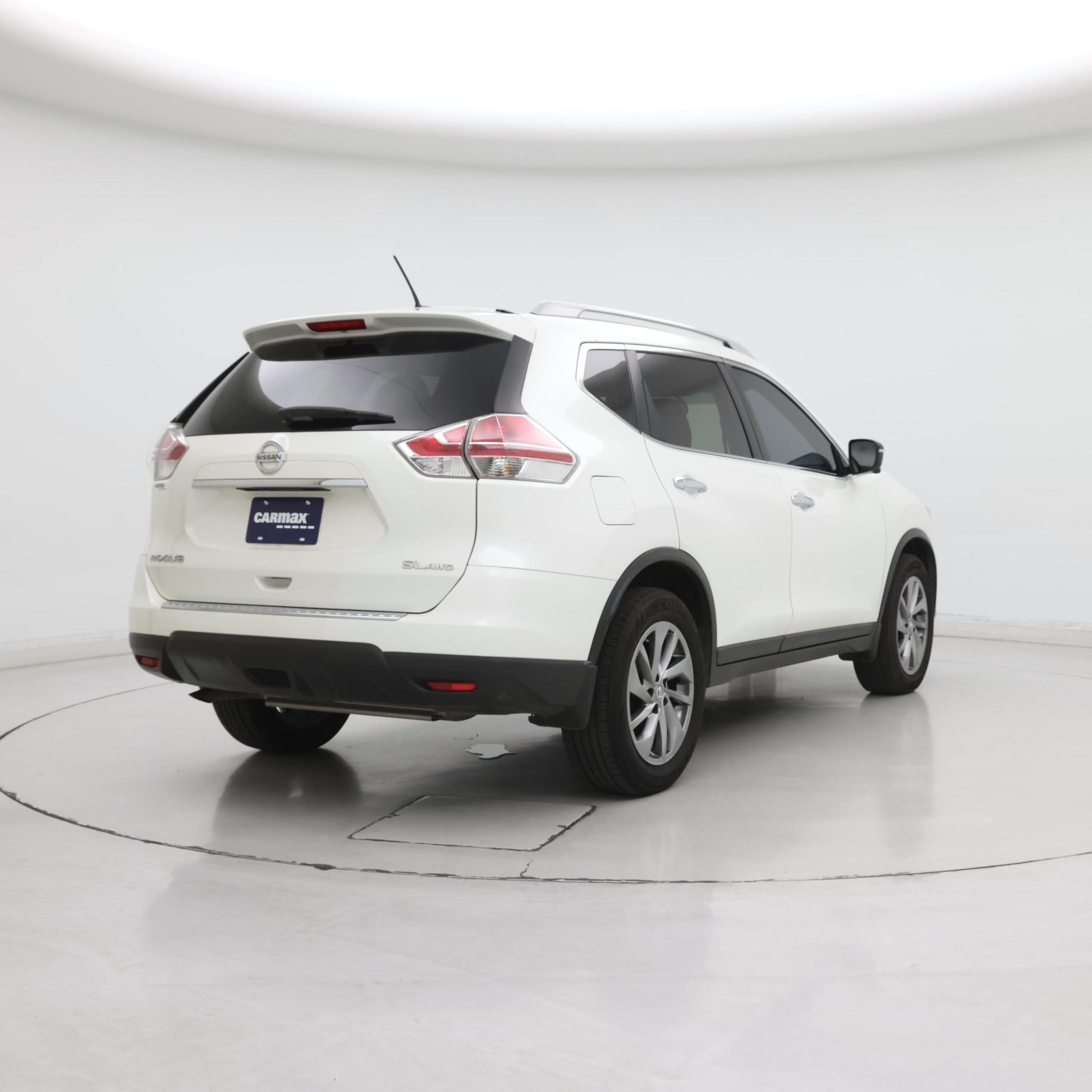 Thumbnail: 2015 Nissan Rogue - 8