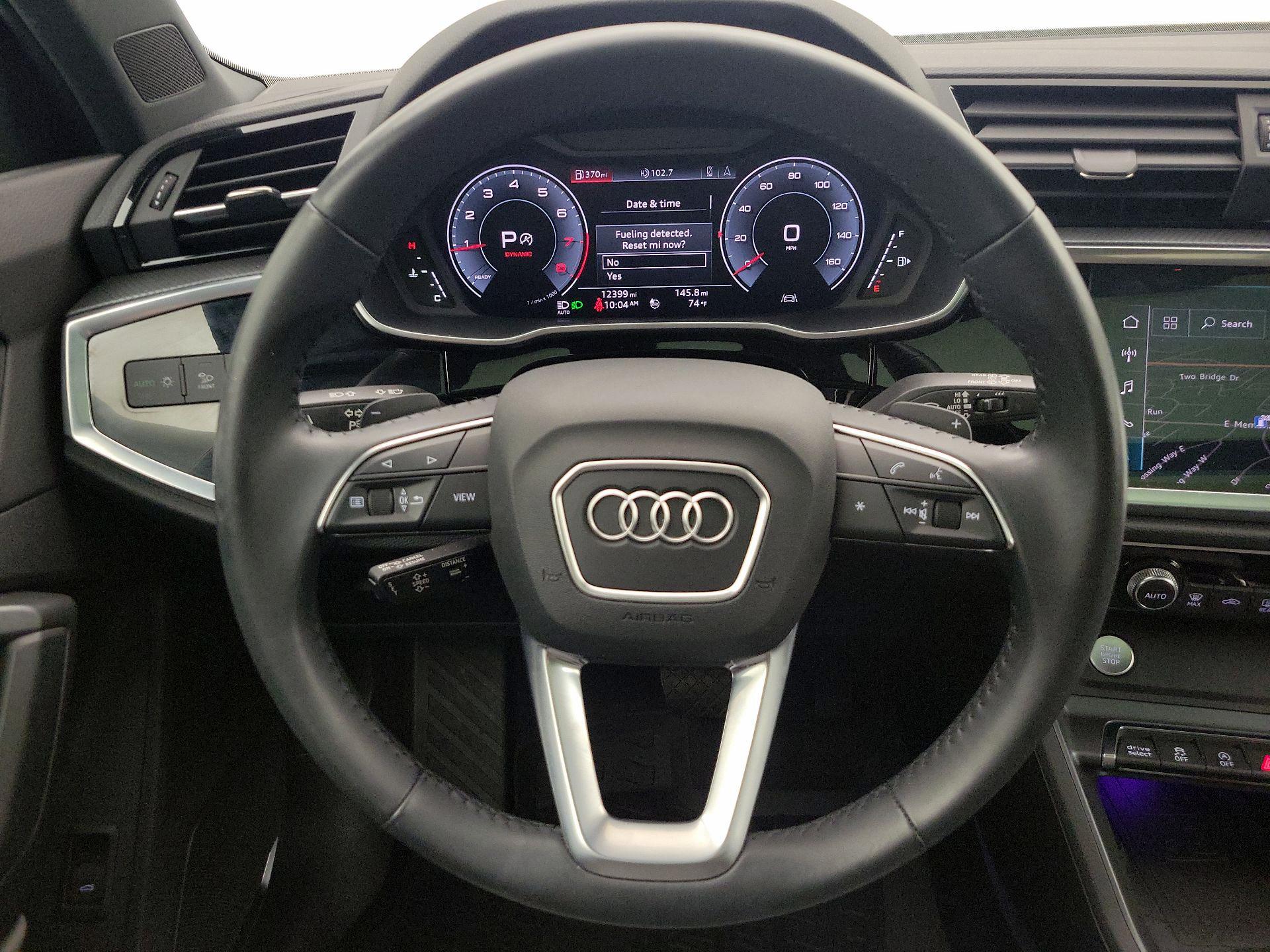 Thumbnail: 2020 Audi Q3 - 10