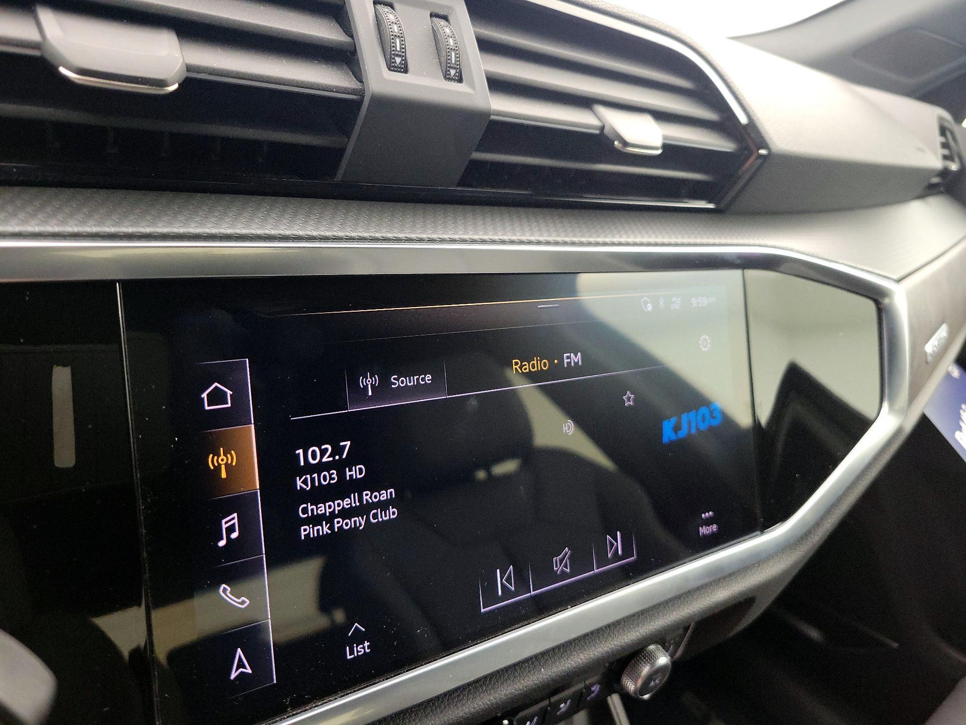 Thumbnail: 2020 Audi Q3 - 16