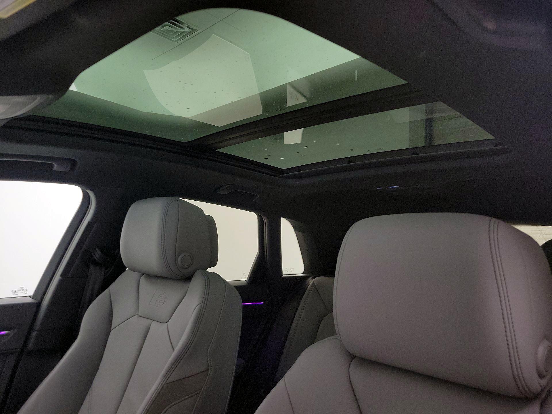 Thumbnail: 2020 Audi Q3 - 20