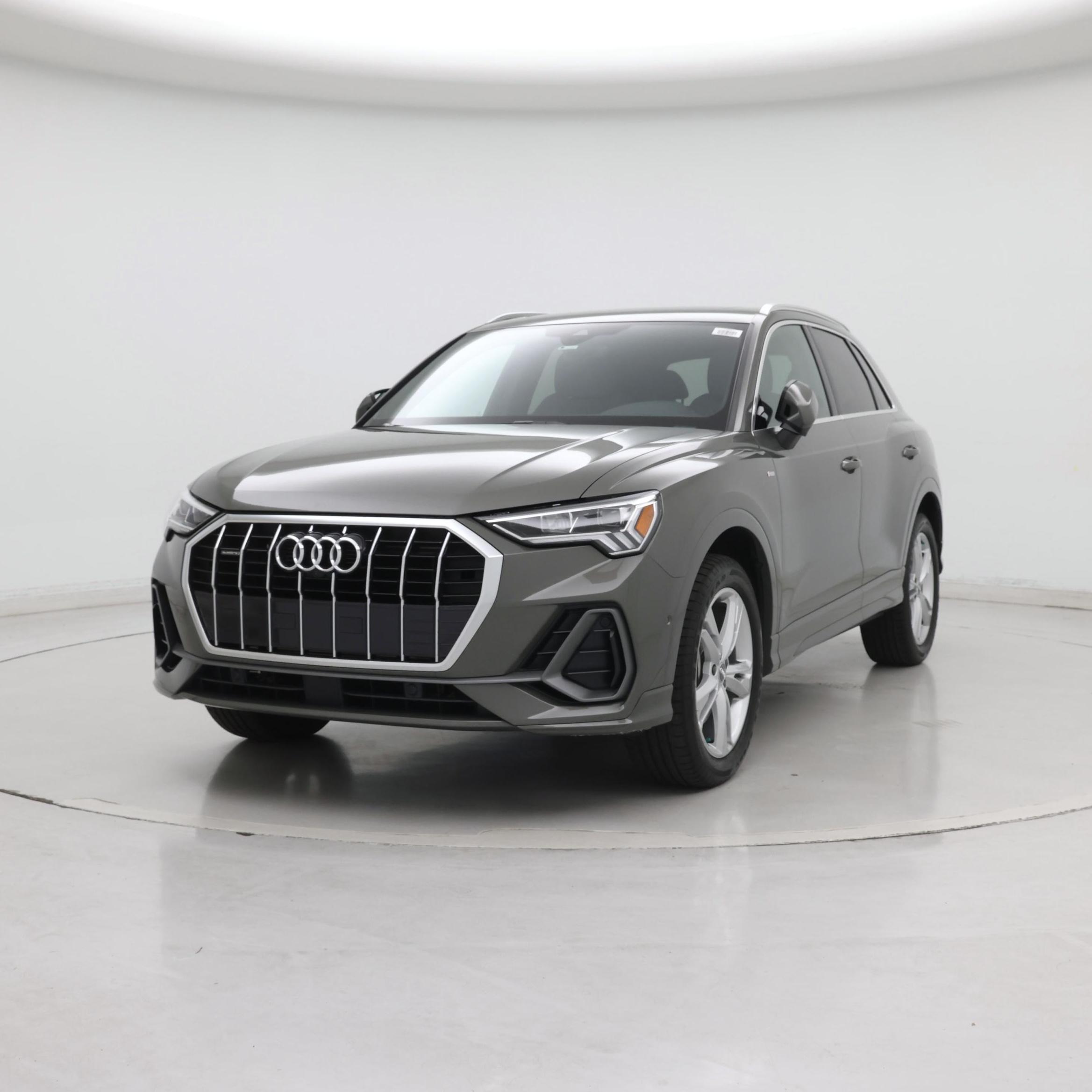 Thumbnail: 2020 Audi Q3 - 4