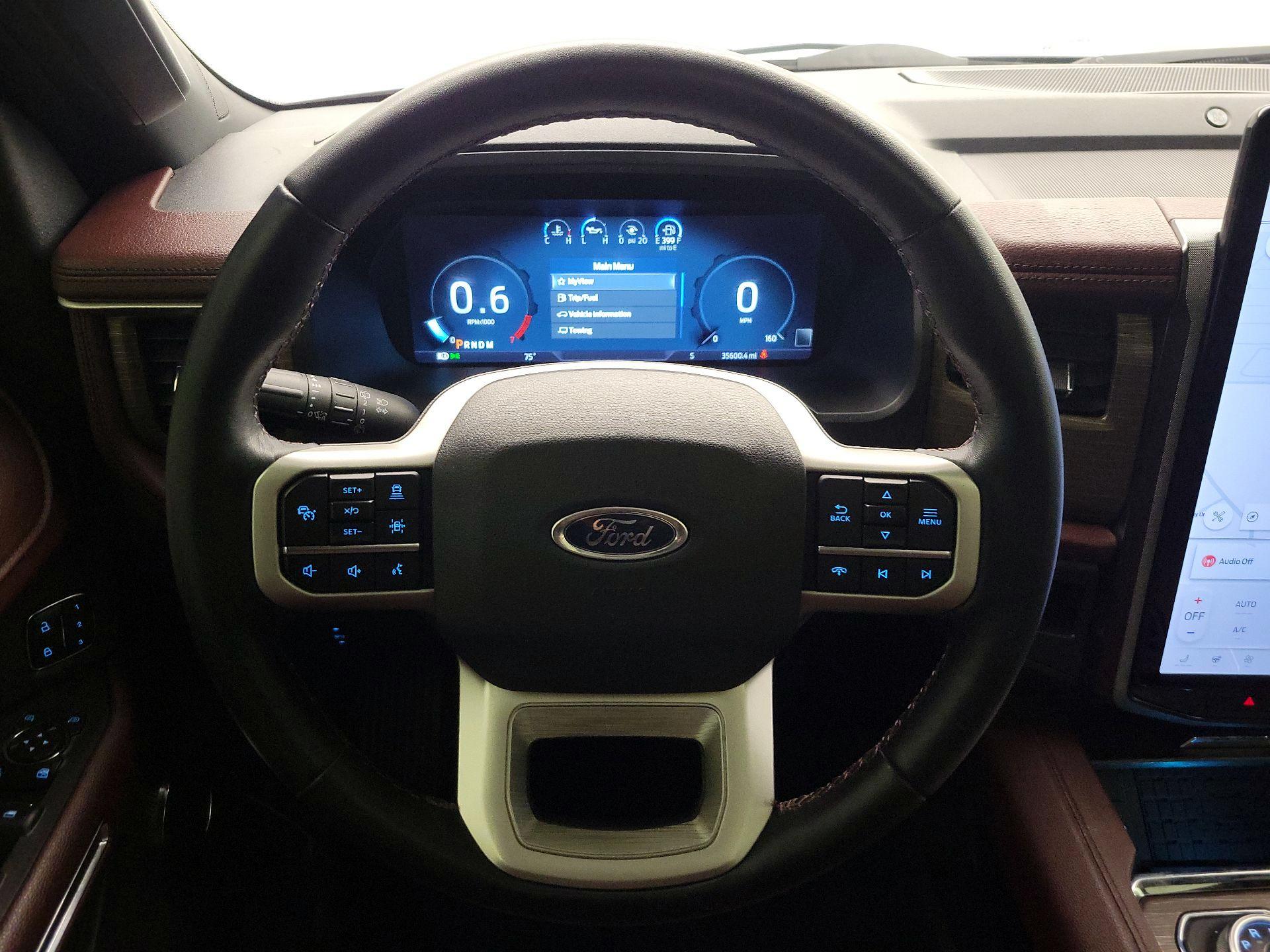Thumbnail: 2022 Ford Expedition - 10