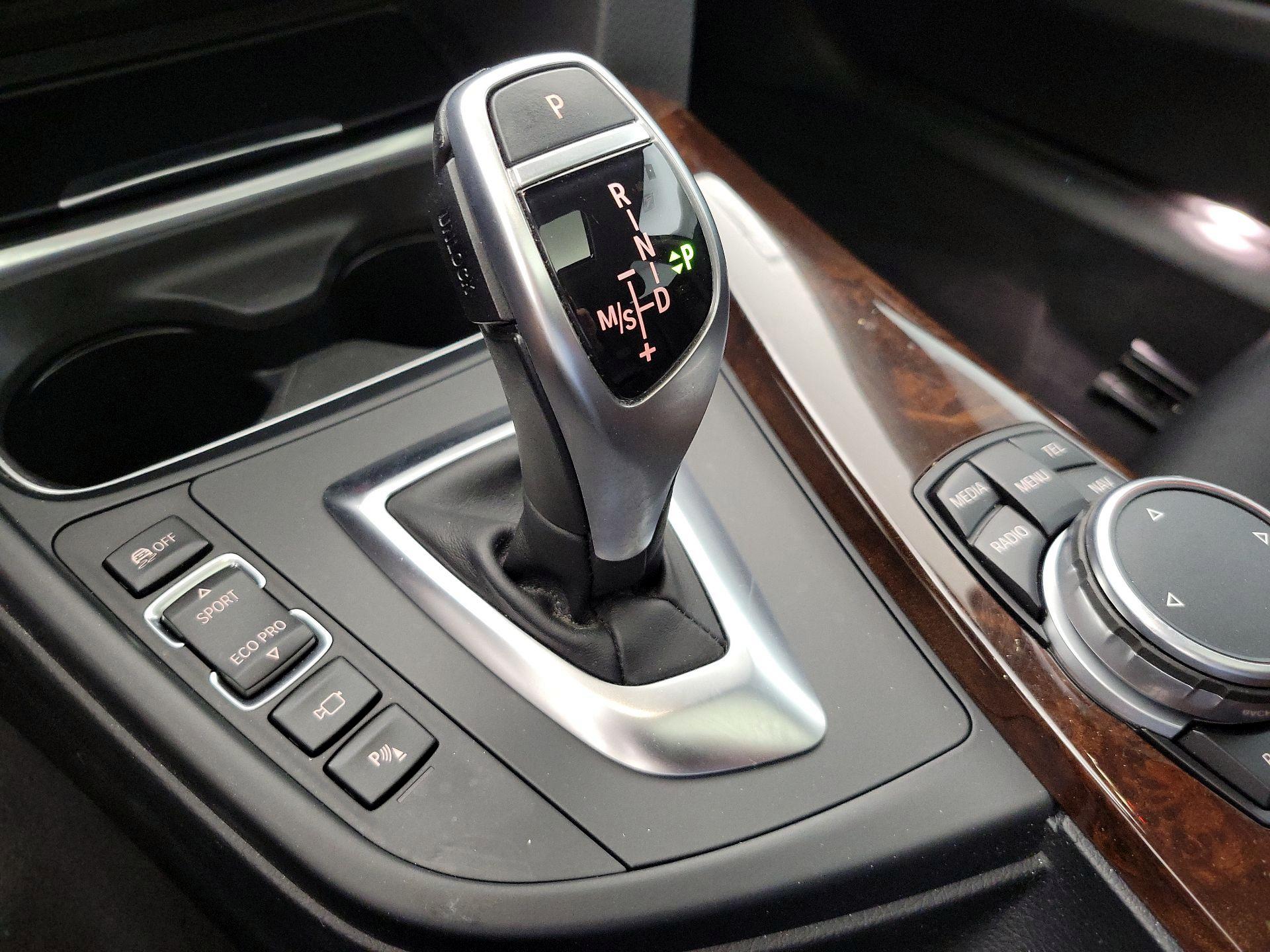 Thumbnail: 2015 BMW 4 Series - 18