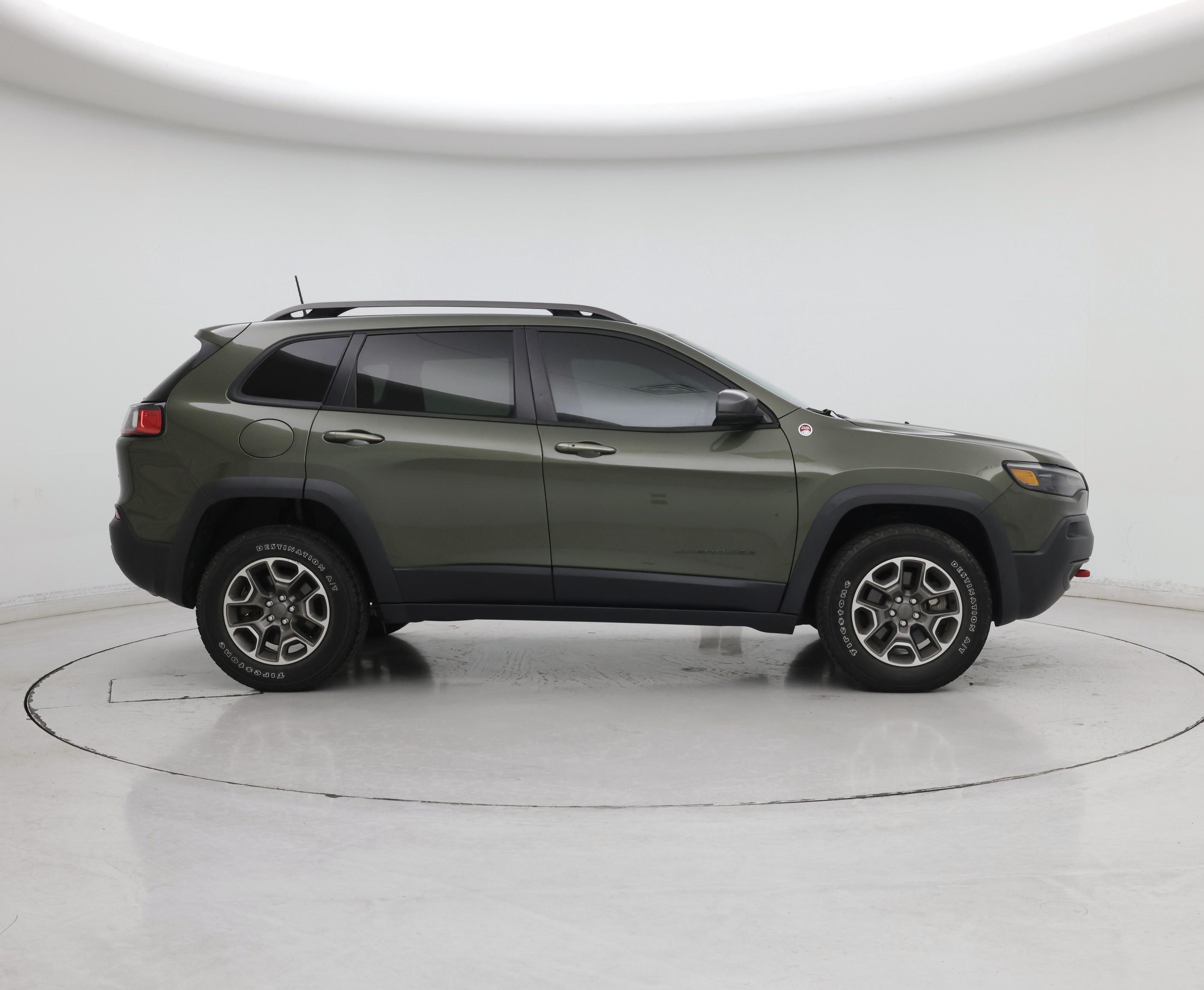 Thumbnail: 2020 Jeep Cherokee - 7