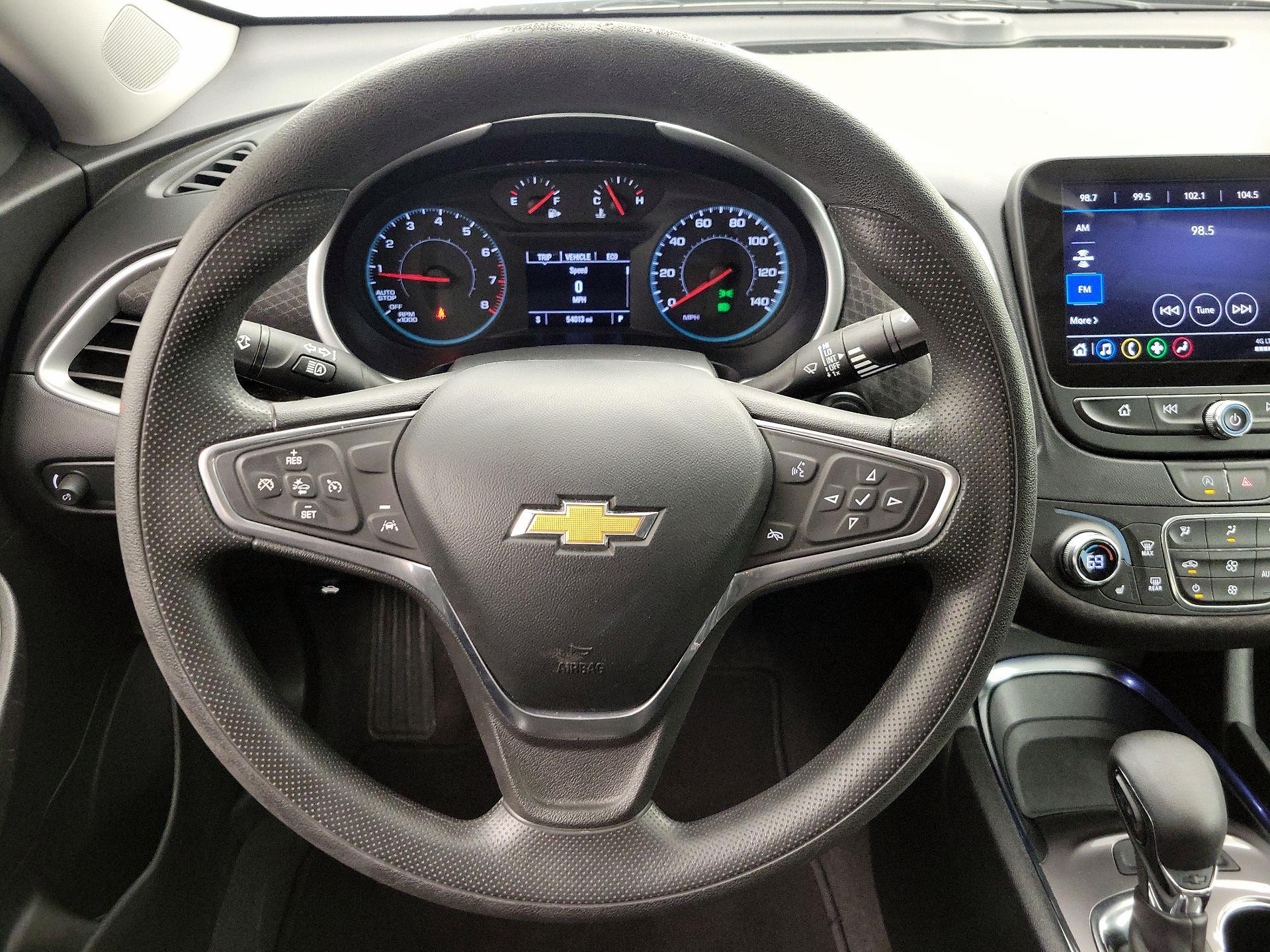 Thumbnail: 2023 Chevrolet Malibu - 10