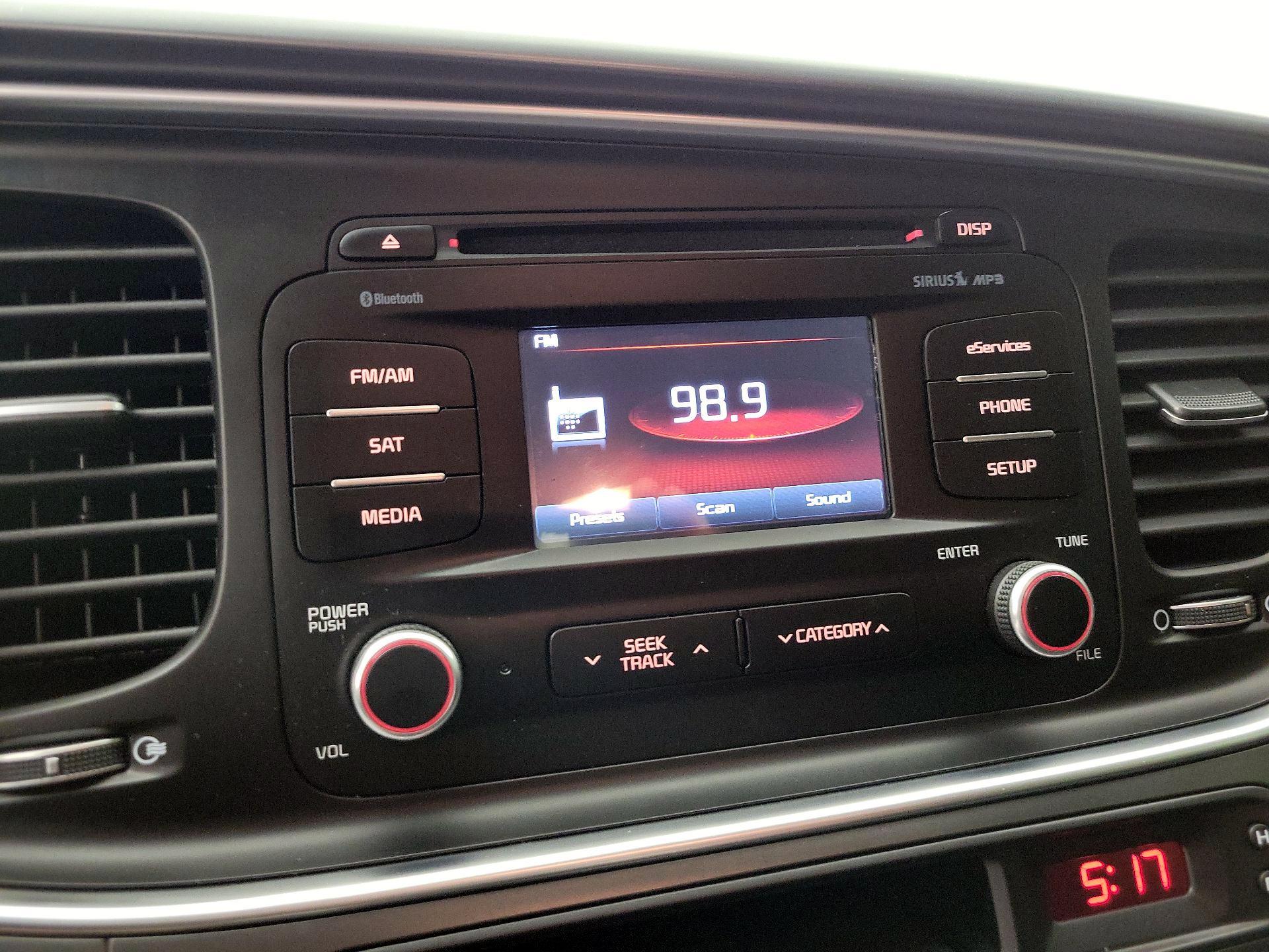Thumbnail: 2015 Kia Optima - 15