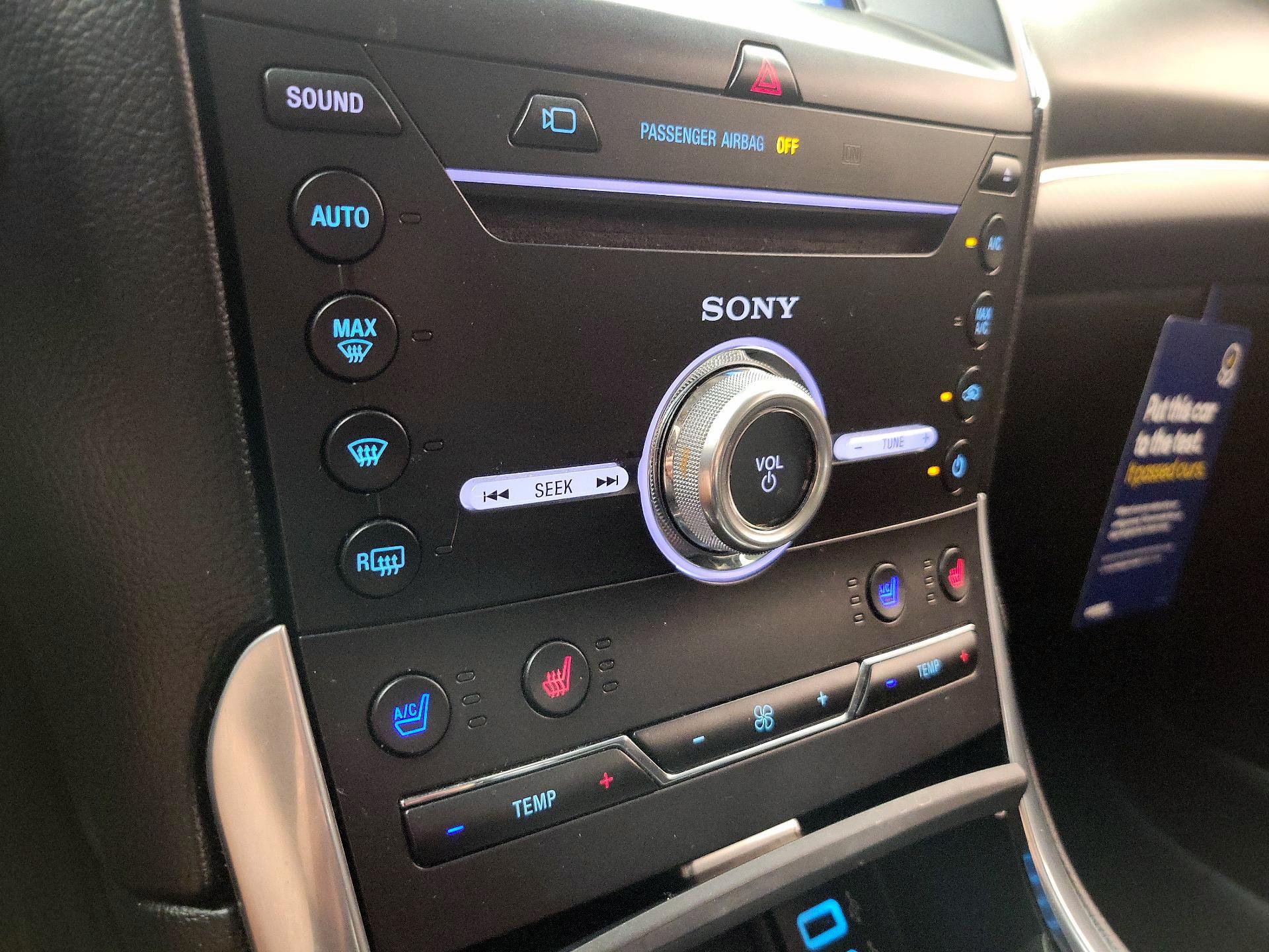 Thumbnail: 2018 Ford Edge - 17