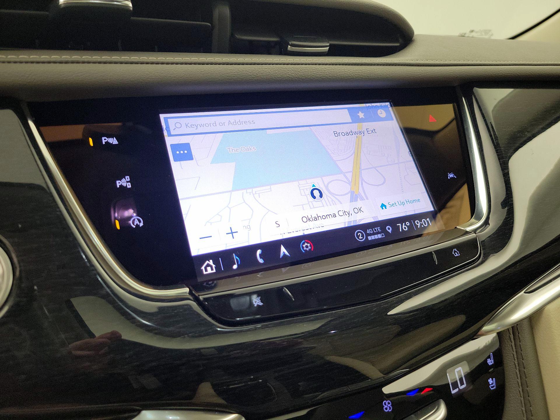 Thumbnail: 2023 Cadillac XT6 - 14