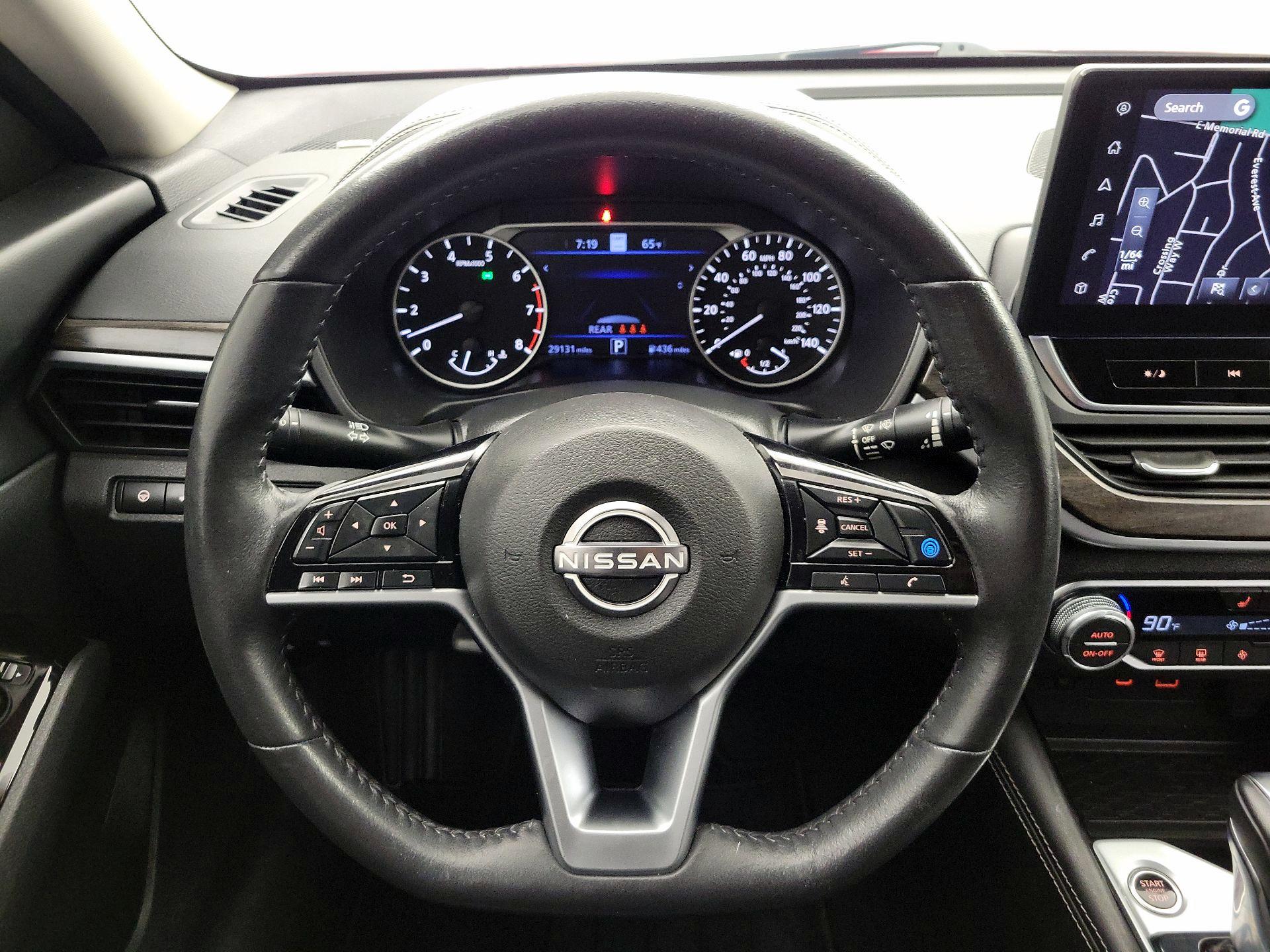 Thumbnail: 2023 Nissan Altima - 10