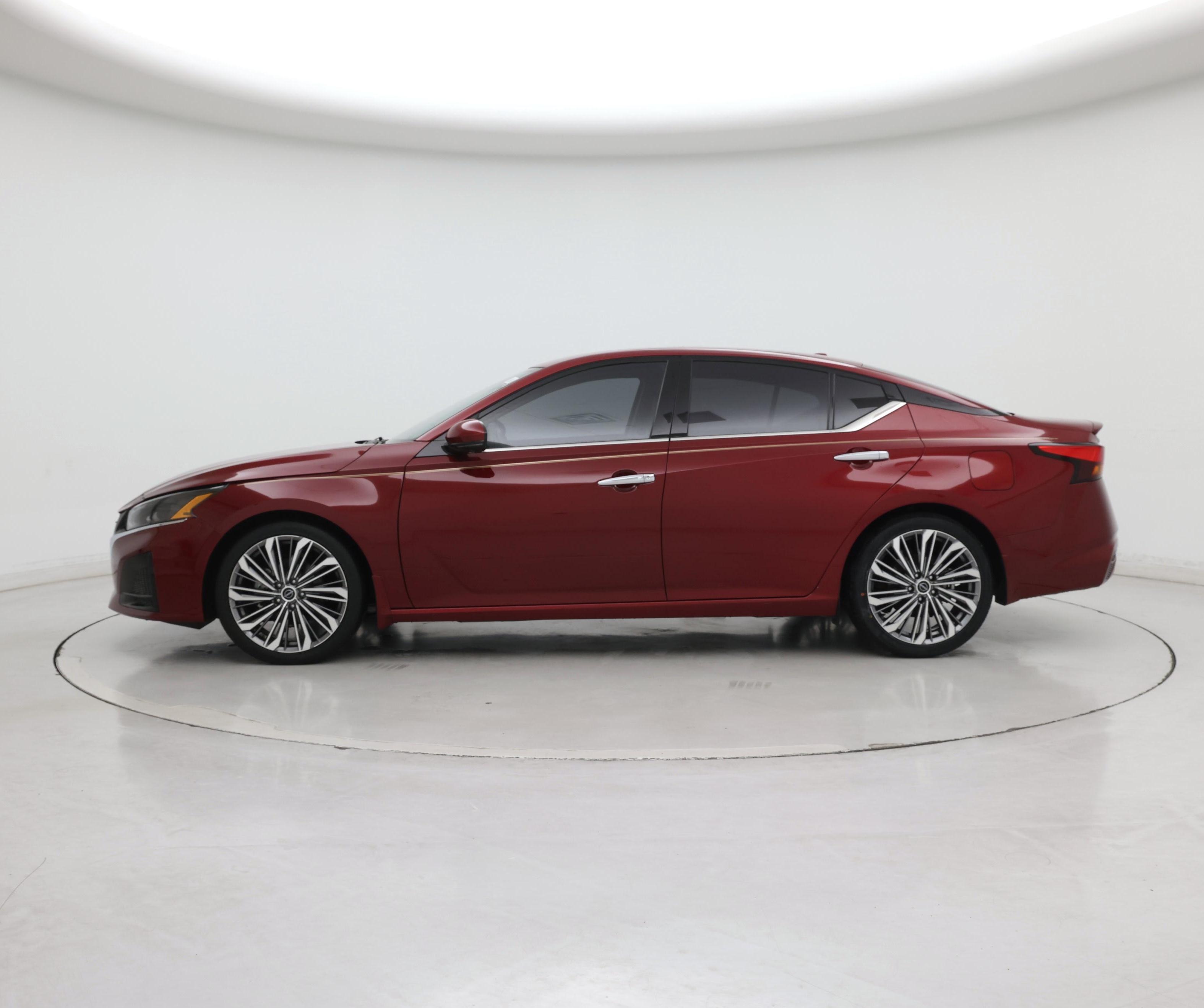 Thumbnail: 2023 Nissan Altima - 3
