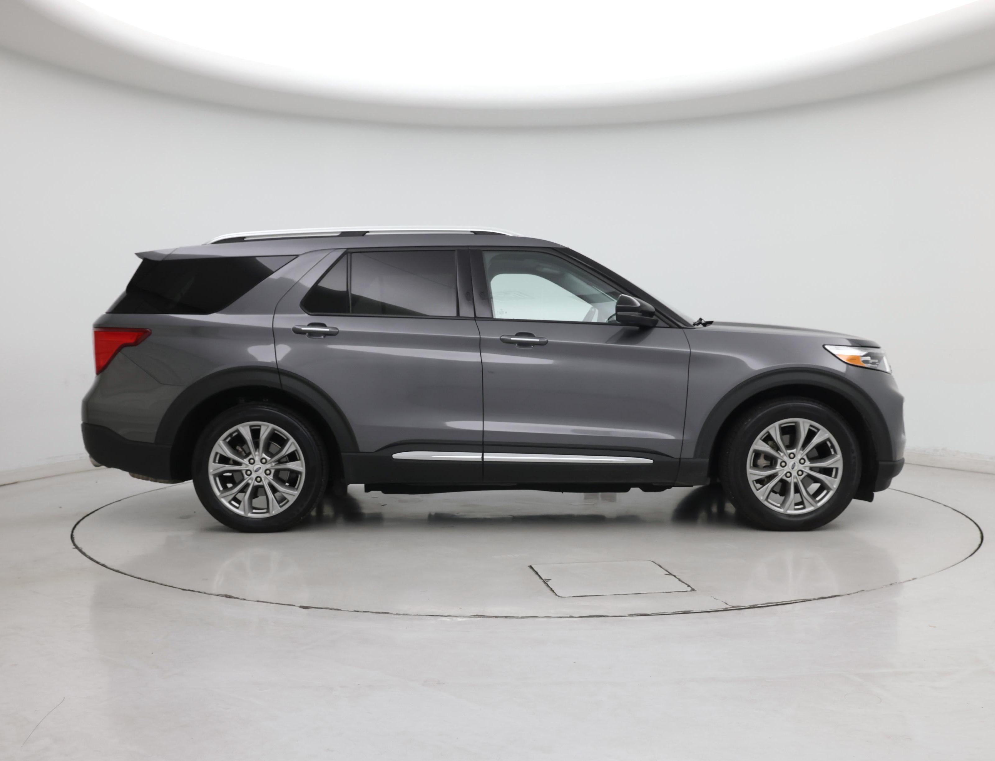 Thumbnail: 2021 Ford Explorer - 7