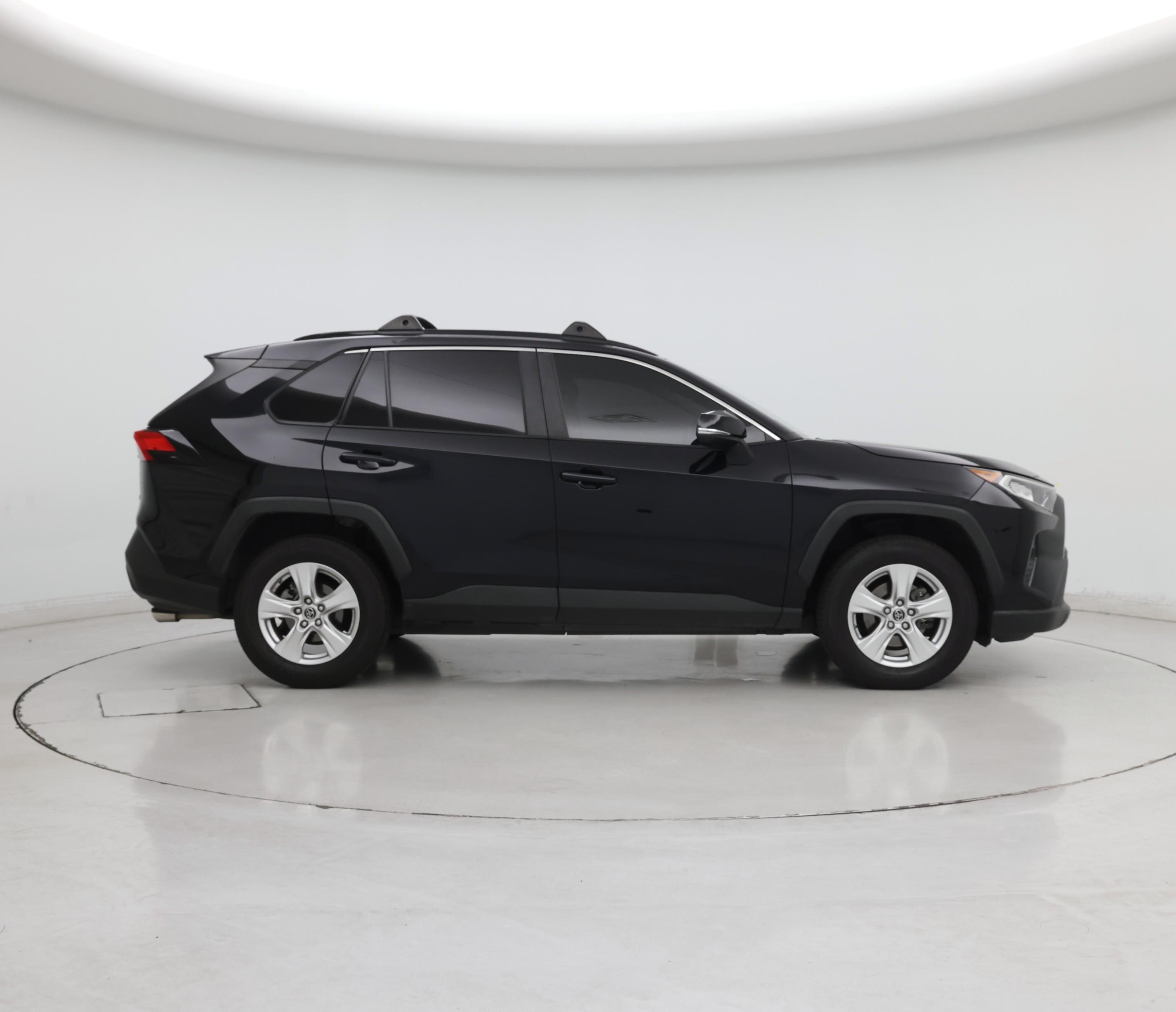 Thumbnail: 2019 Toyota RAV4 - 7