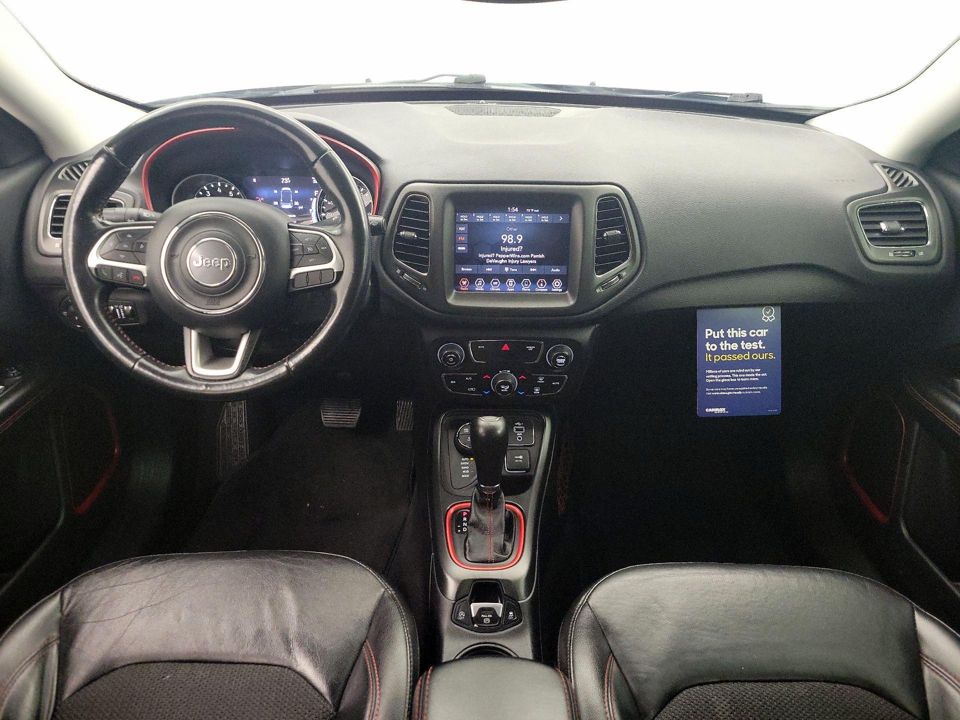 Thumbnail: 2019 Jeep Compass - 9