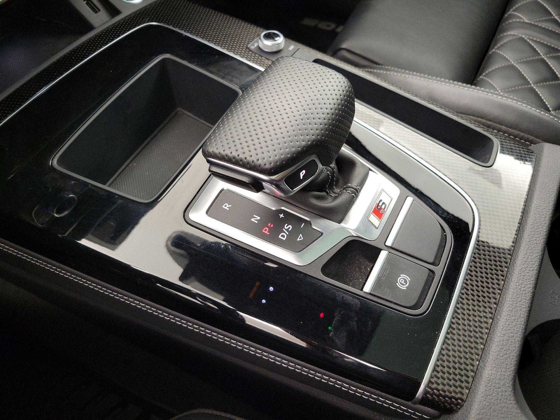 Thumbnail: 2023 Audi SQ5 - 18