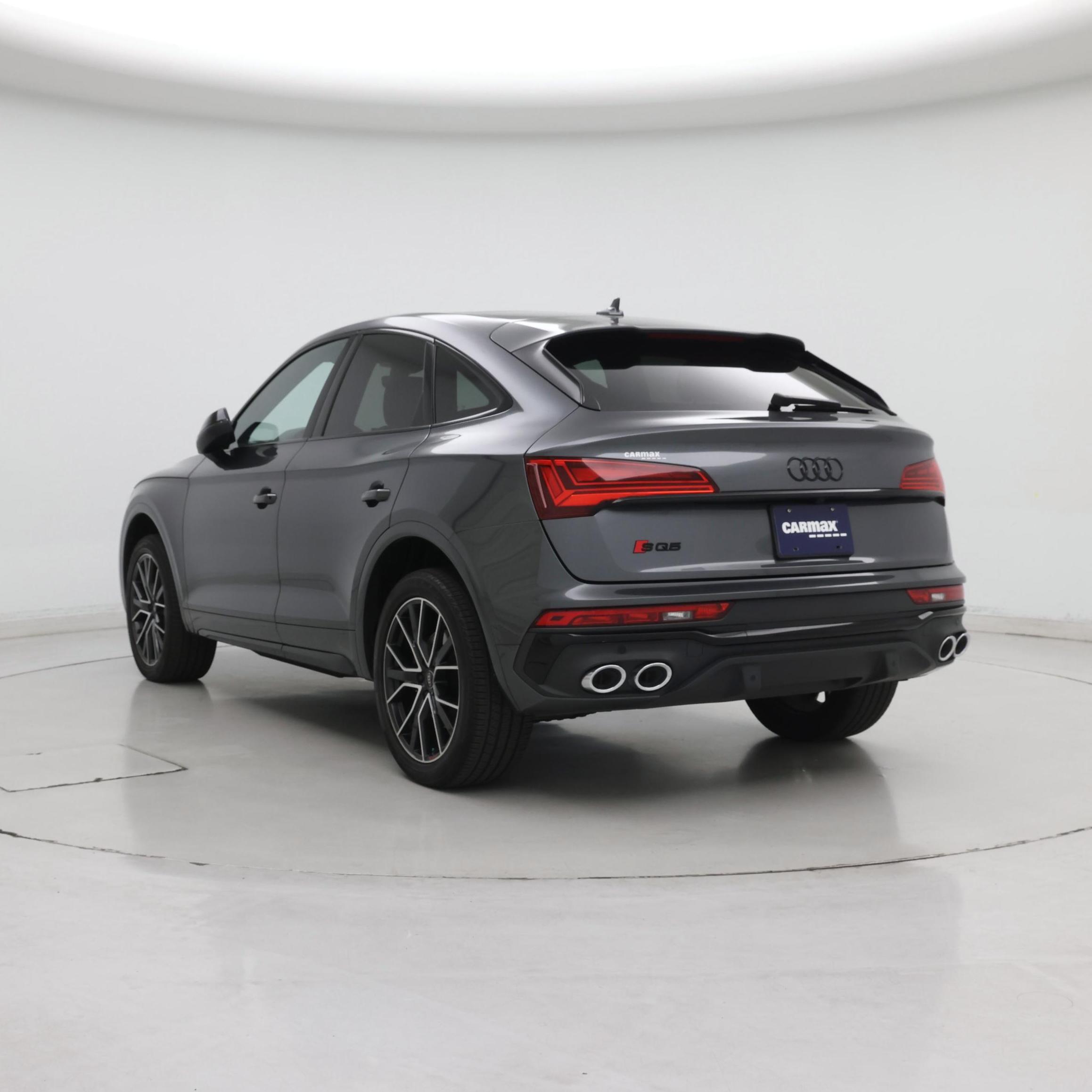 Thumbnail: 2023 Audi SQ5 - 2