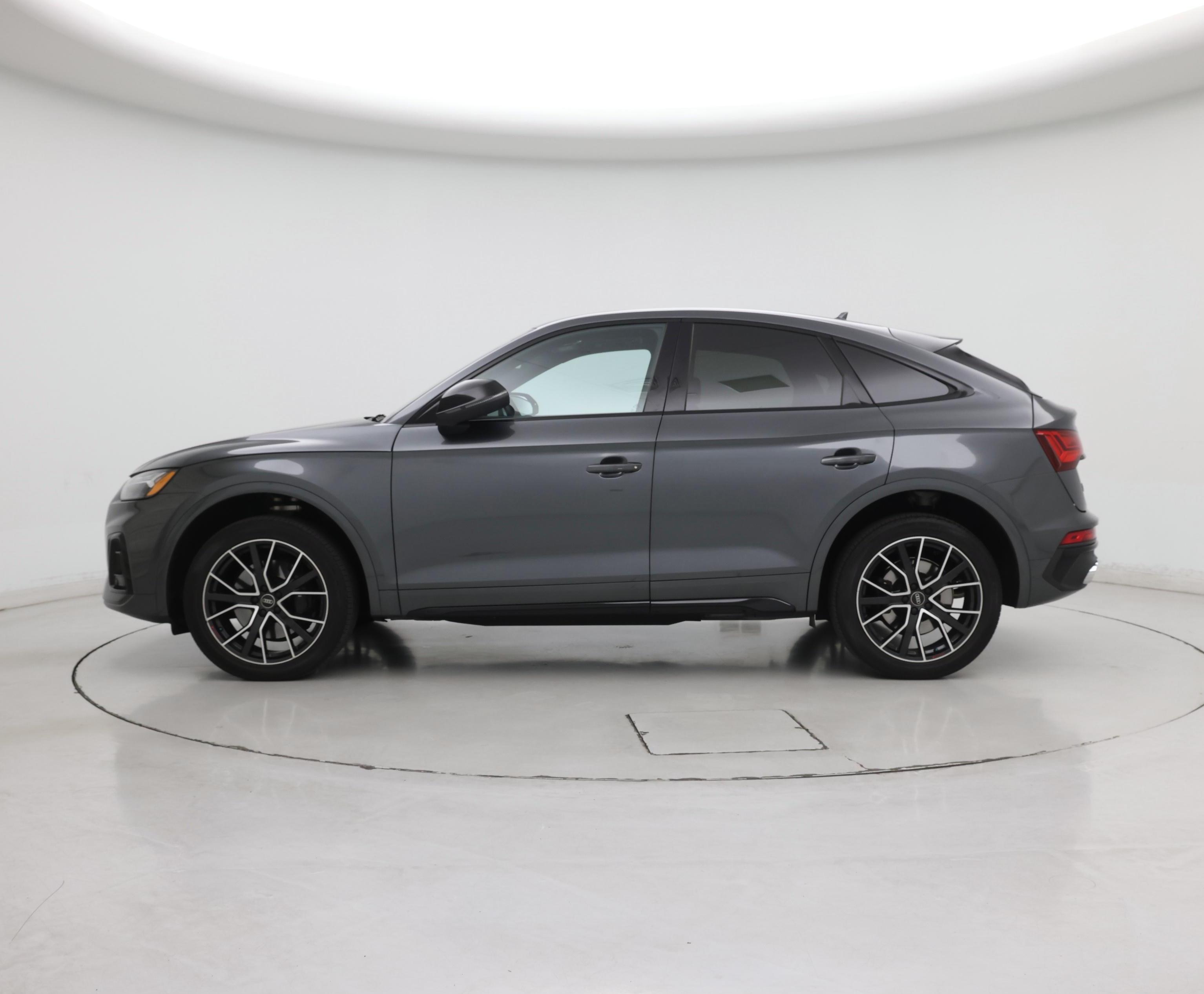 Thumbnail: 2023 Audi SQ5 - 3