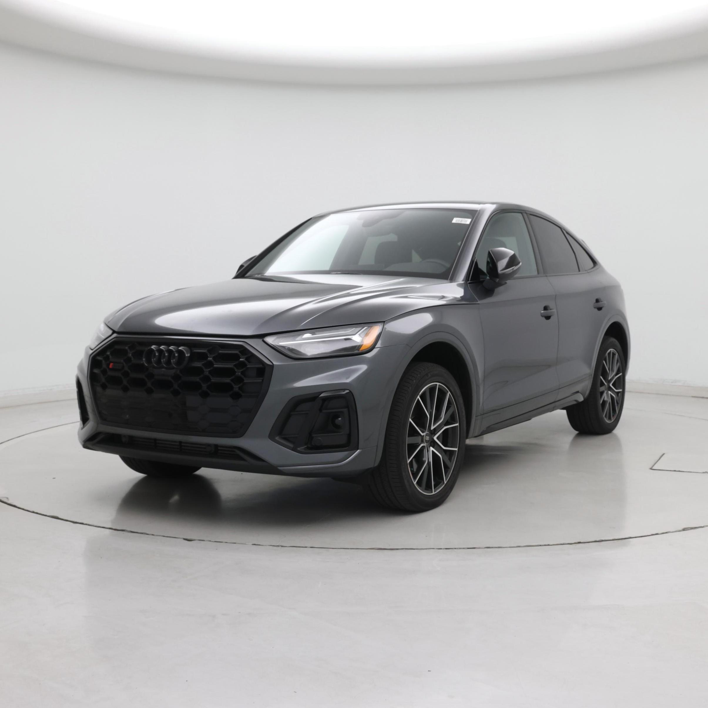 Thumbnail: 2023 Audi SQ5 - 4