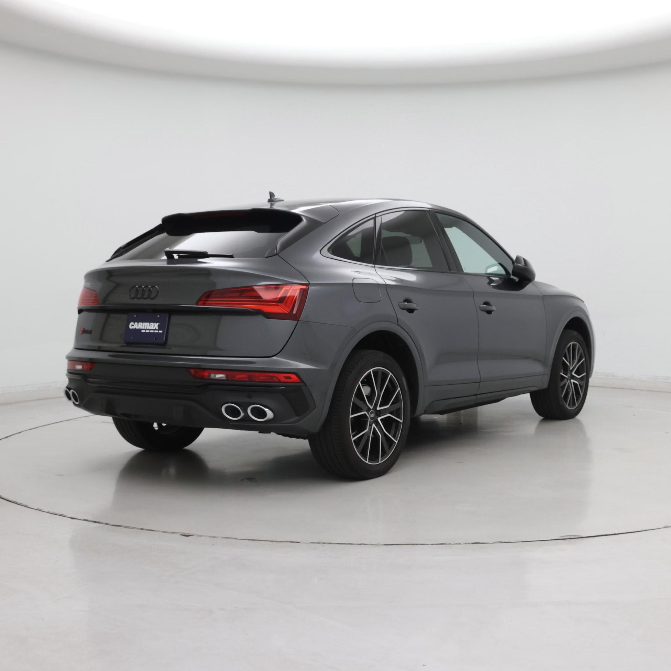 Thumbnail: 2023 Audi SQ5 - 8