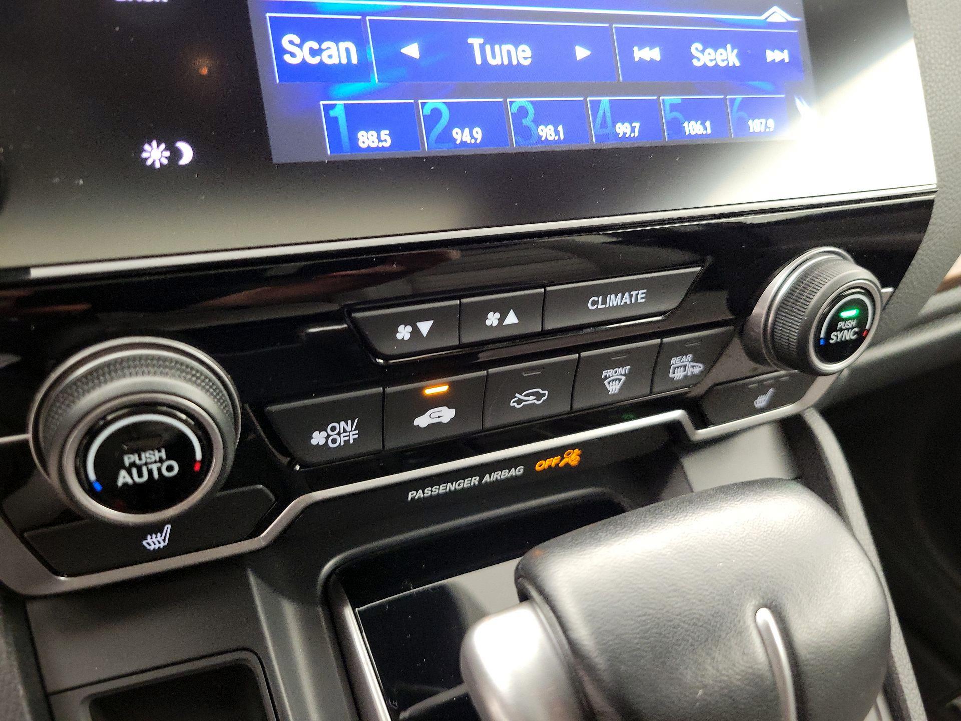 Thumbnail: 2018 Honda CR-V - 16