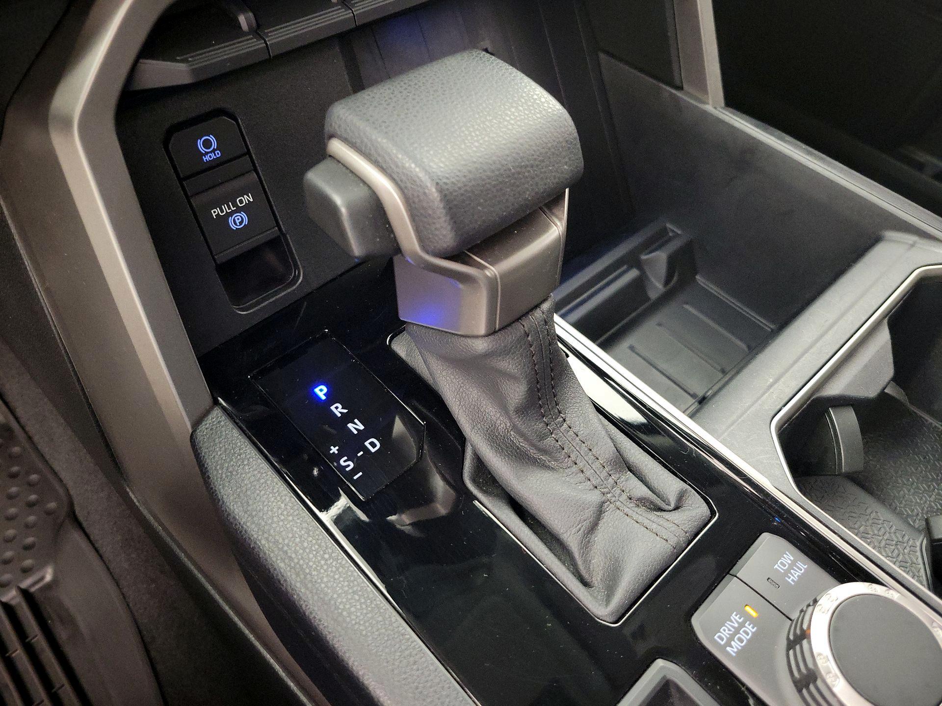 Thumbnail: 2023 Toyota Tundra - 17