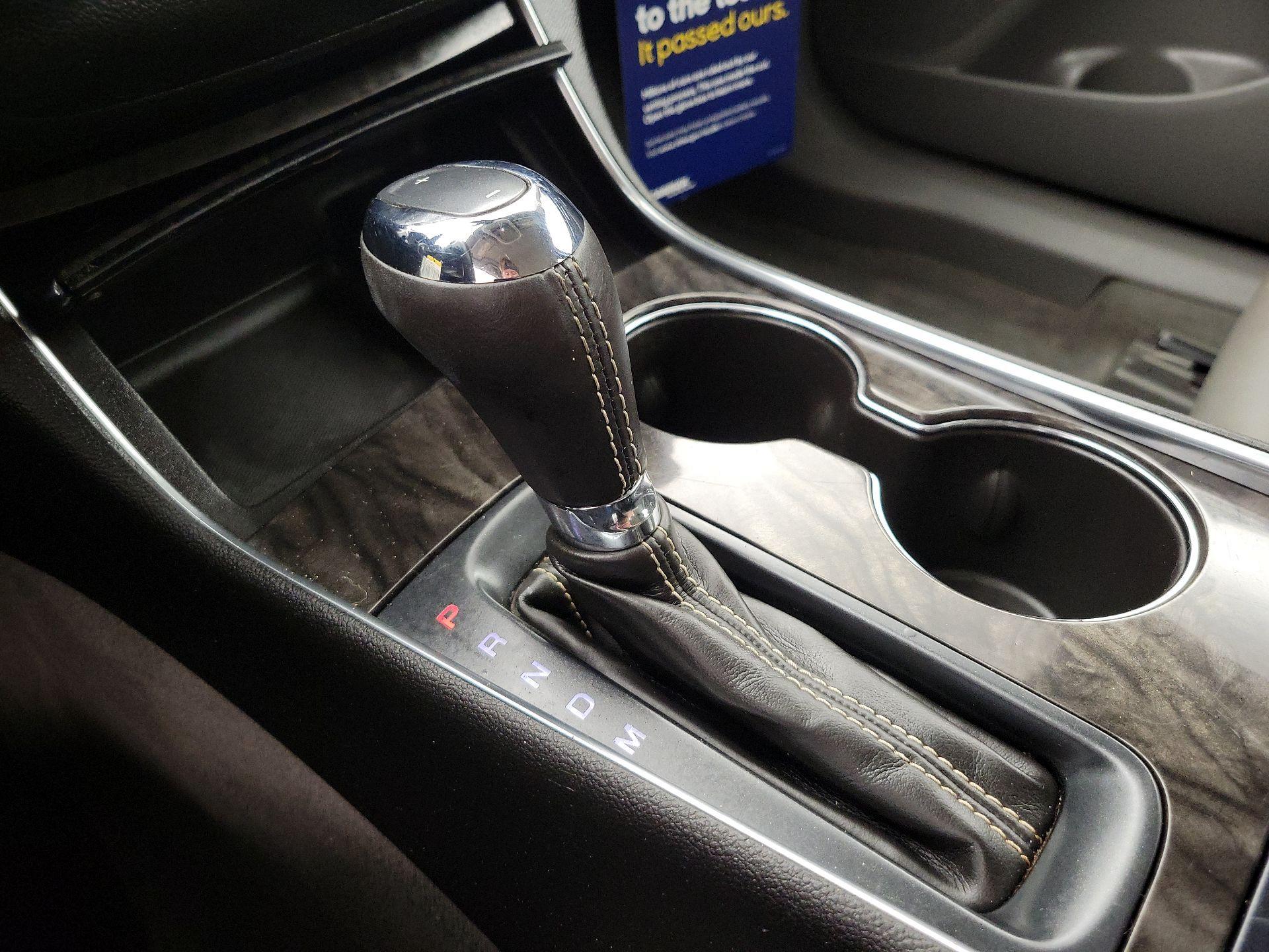 Thumbnail: 2015 Chevrolet Impala - 16