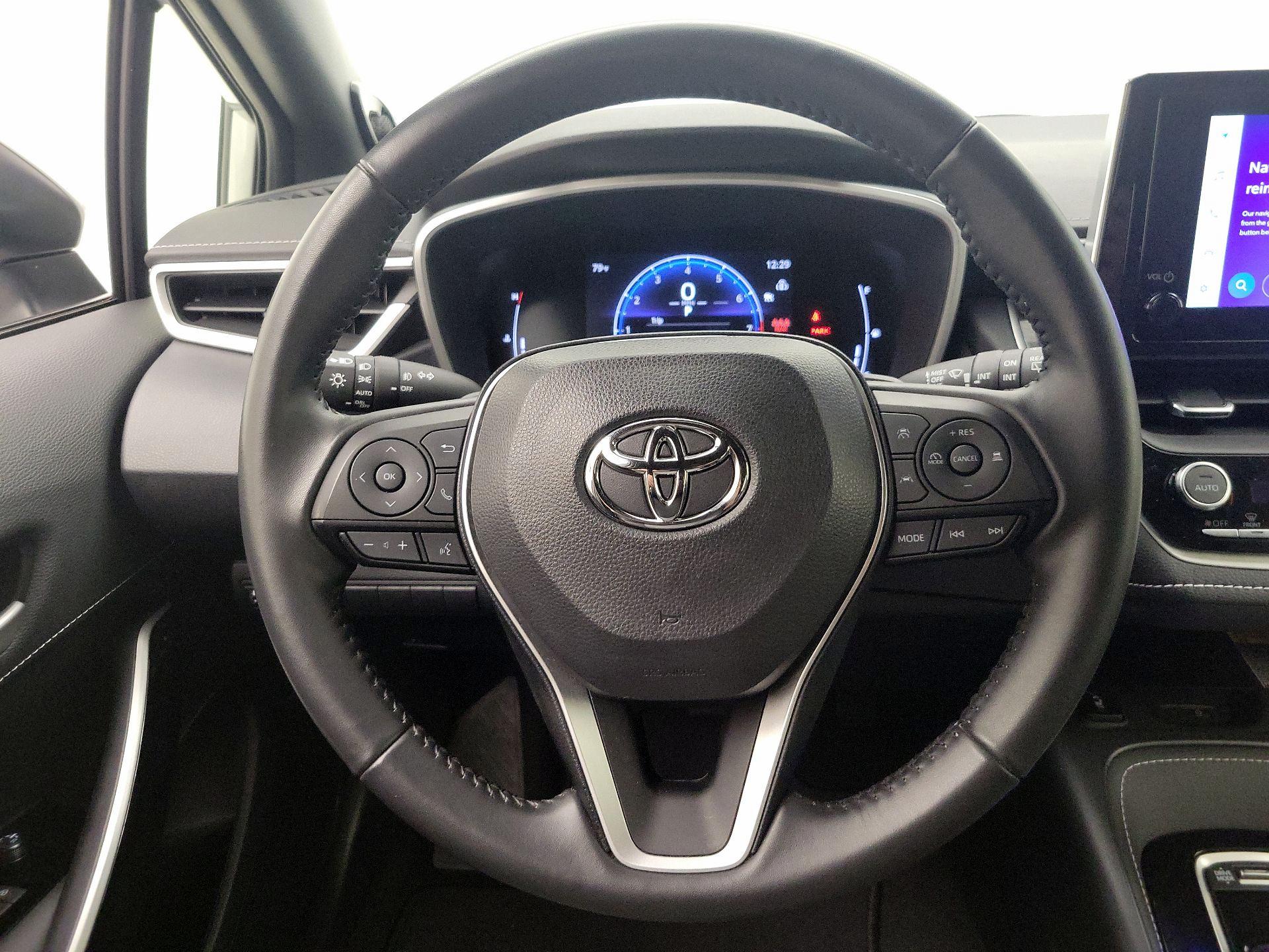Thumbnail: 2025 Toyota Corolla - 10