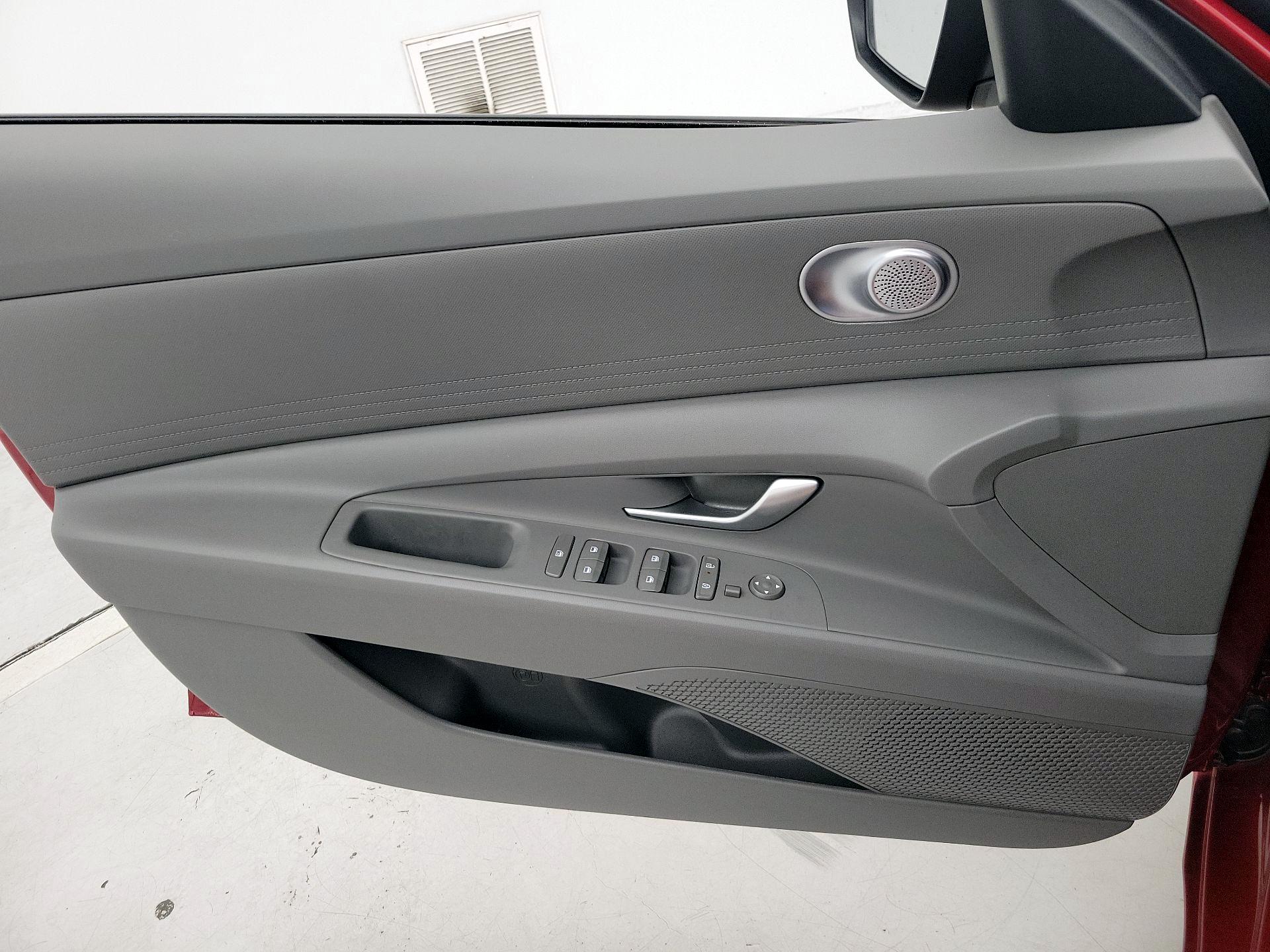 Thumbnail: 2024 Hyundai Elantra - 12