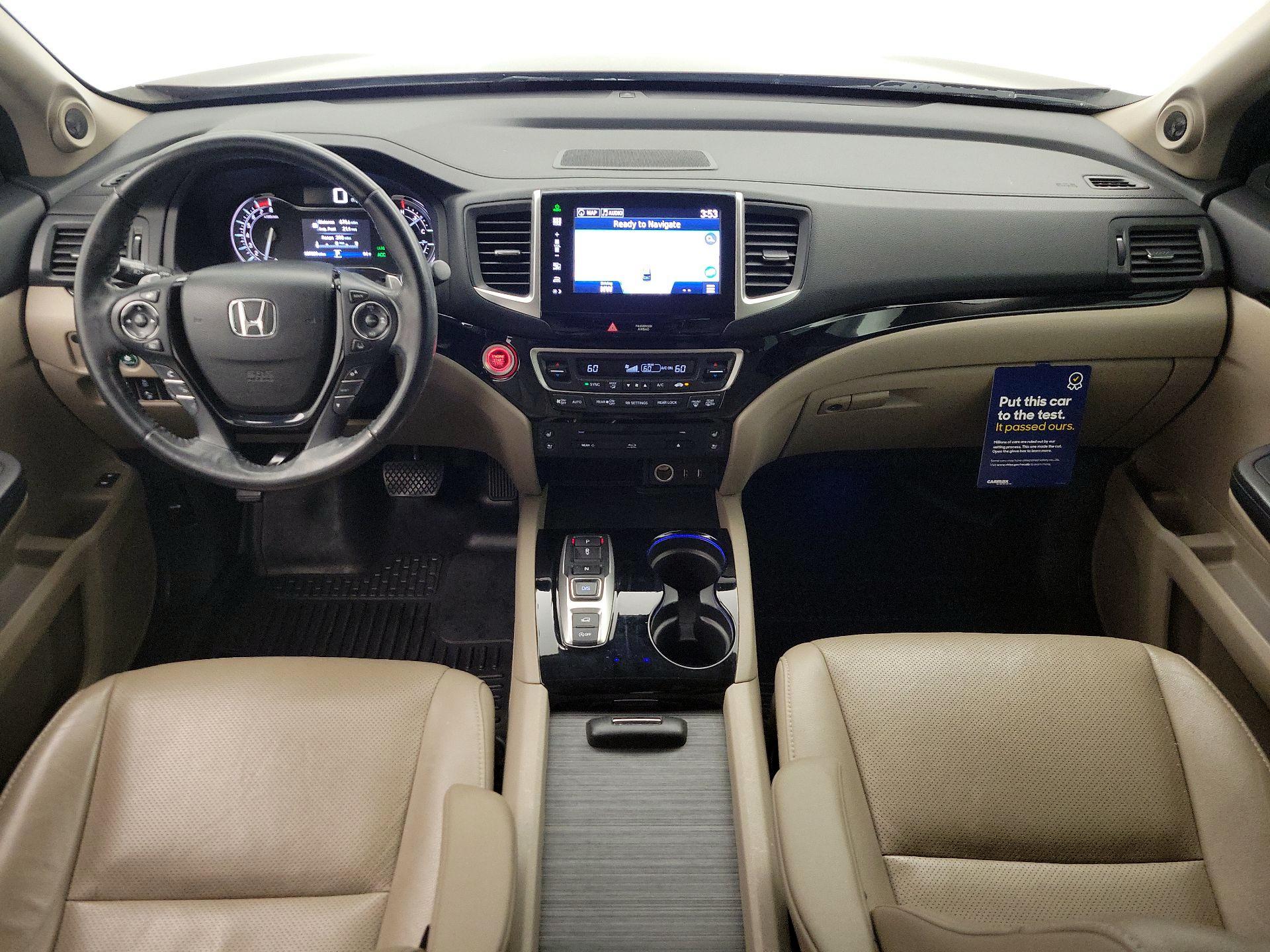 Thumbnail: 2016 Honda Pilot - 9