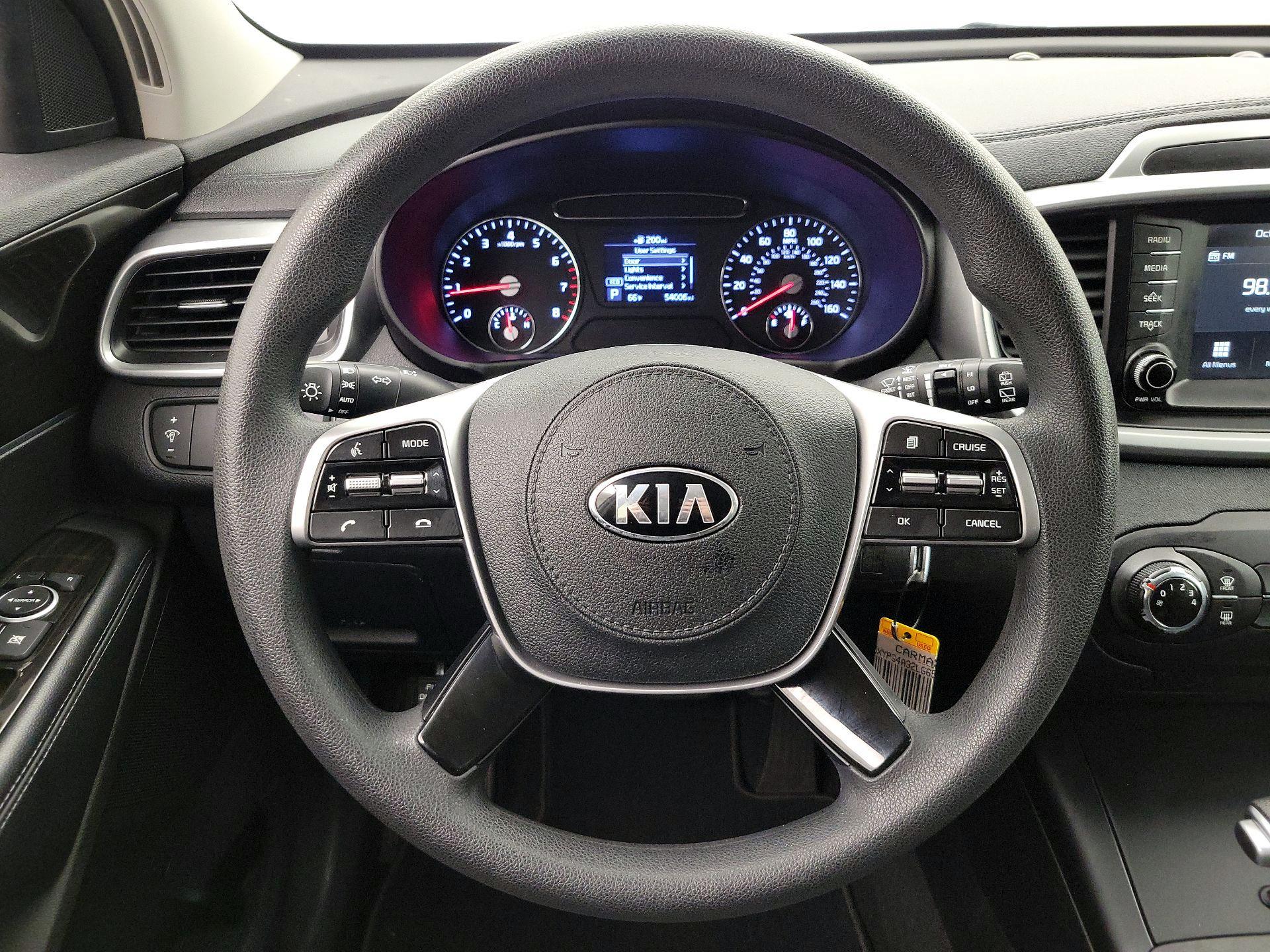 Thumbnail: 2020 Kia Sorento - 10