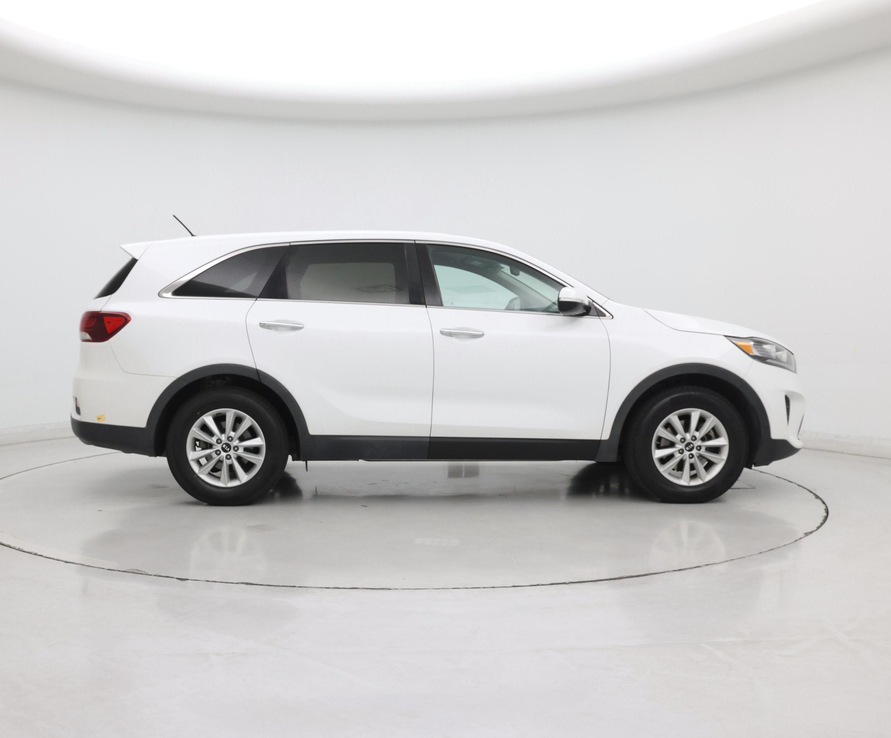 Thumbnail: 2020 Kia Sorento - 7