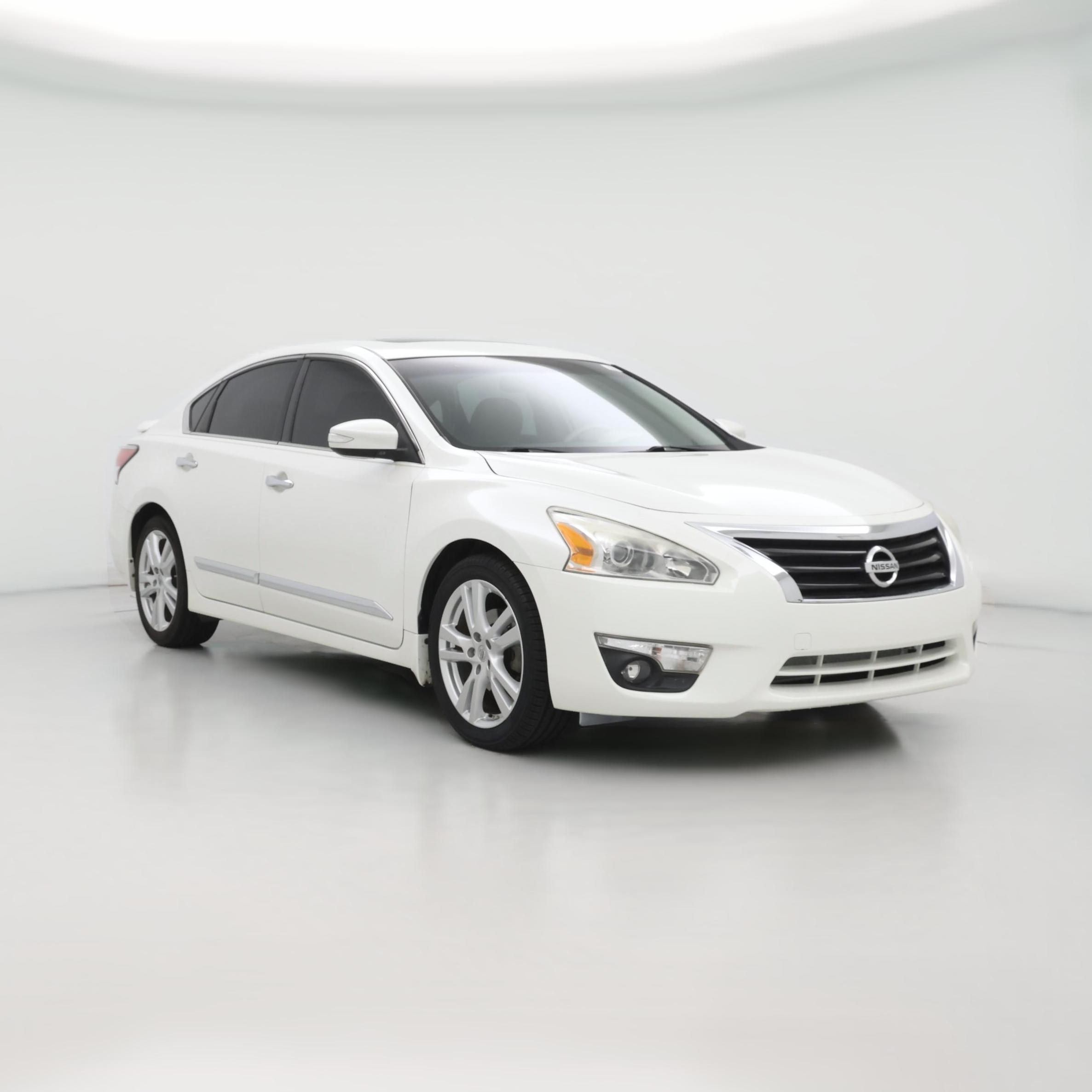 Thumbnail: 2014 Nissan Altima - 1