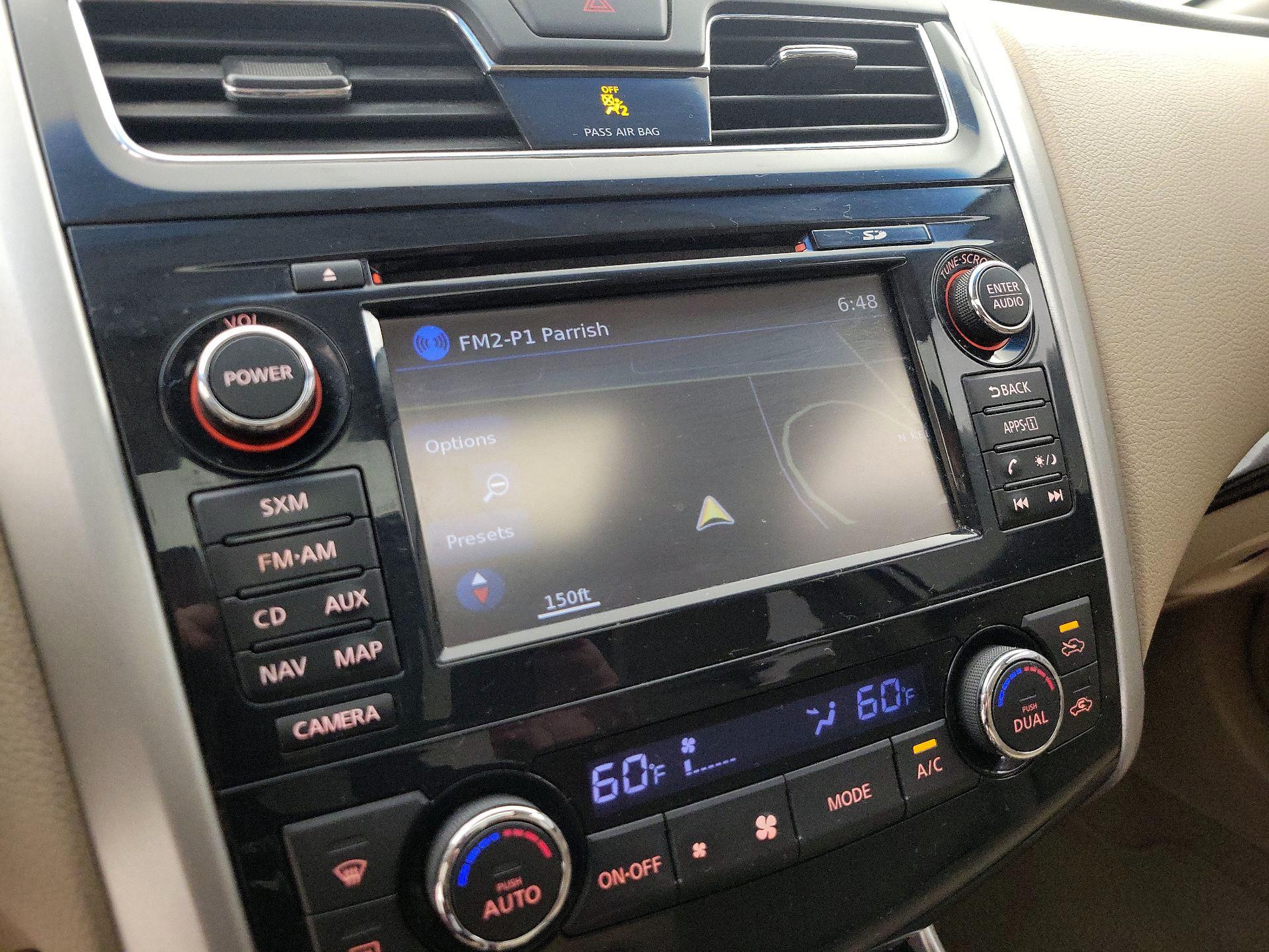 Thumbnail: 2014 Nissan Altima - 14