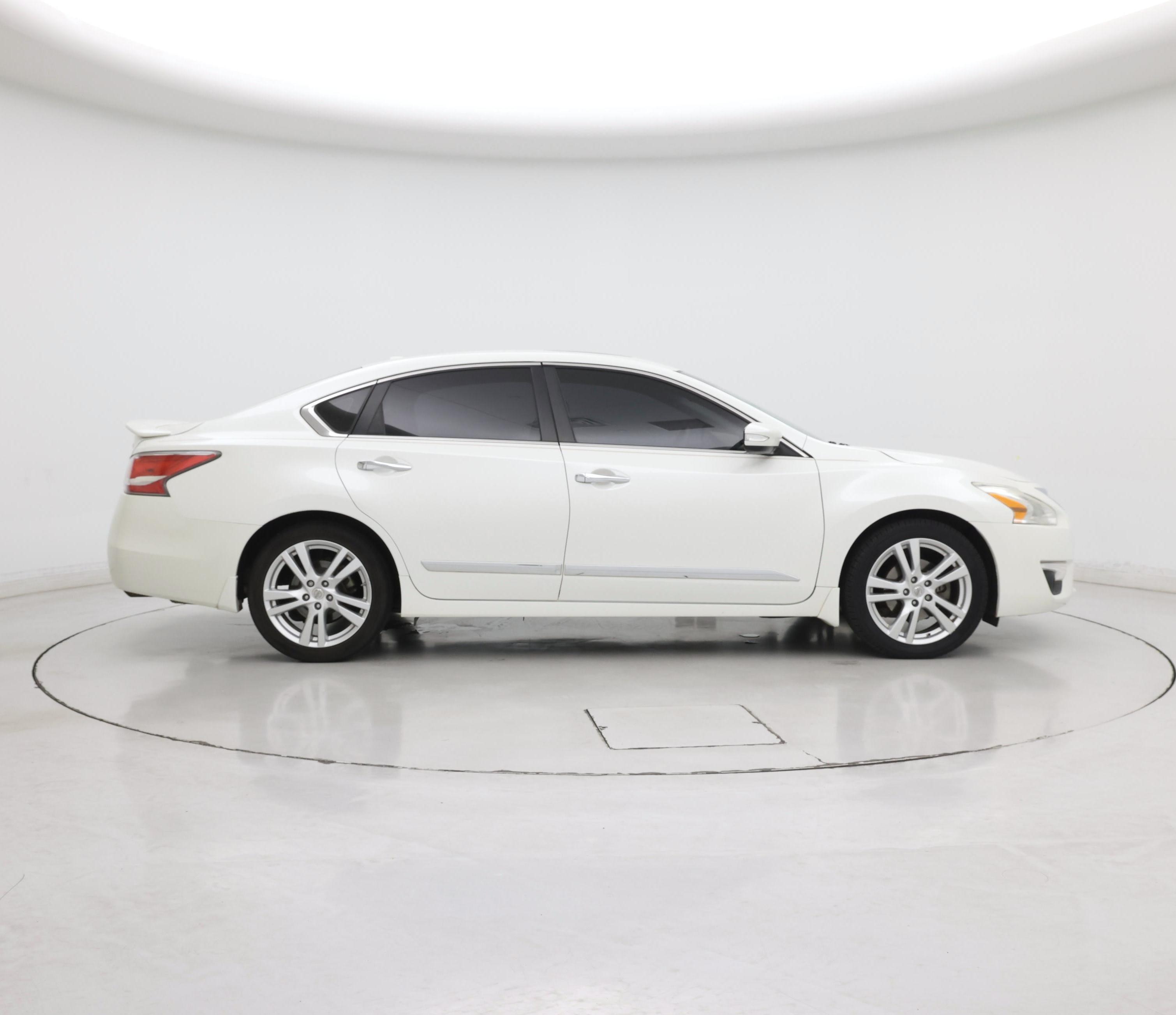 Thumbnail: 2014 Nissan Altima - 7