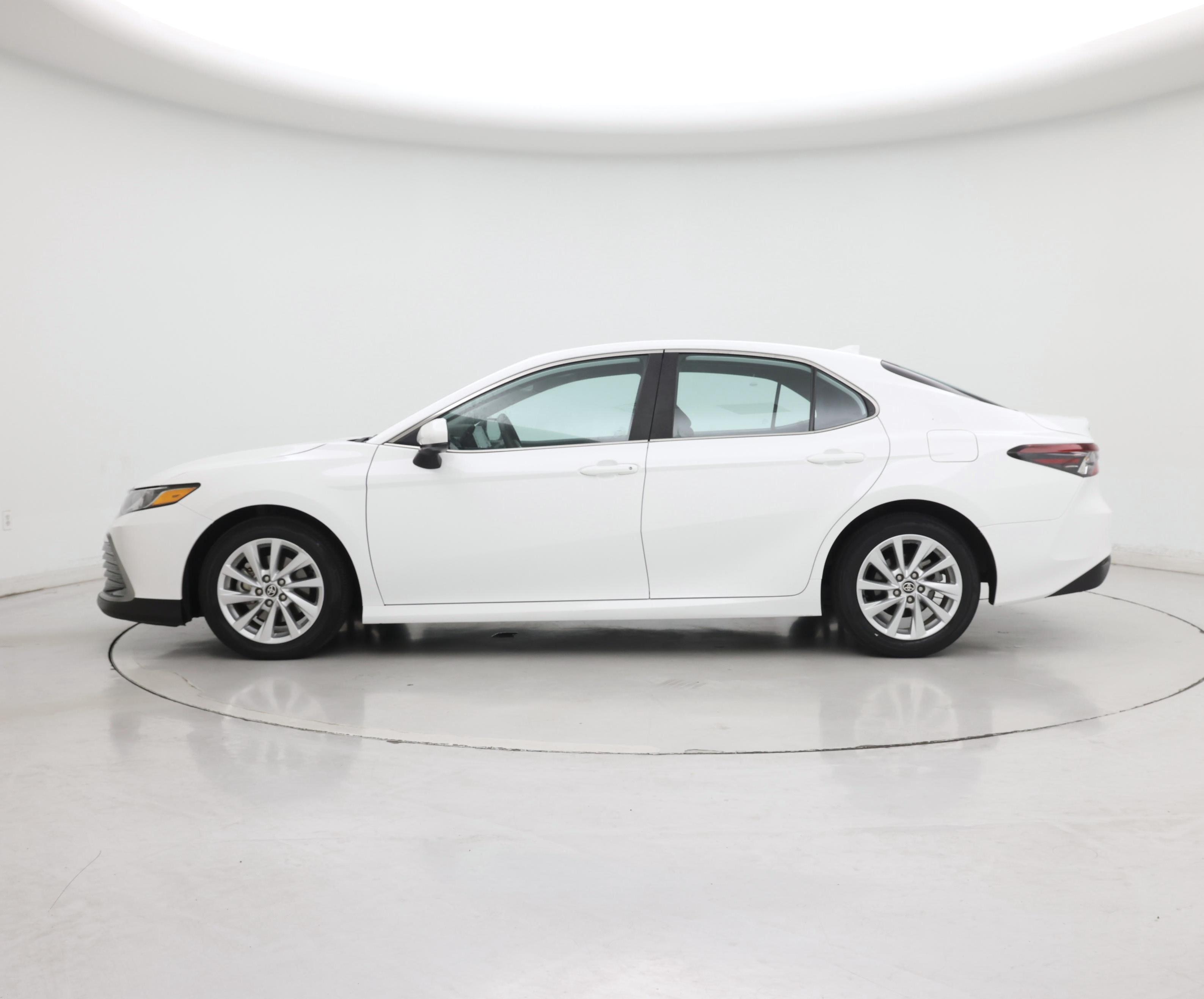Thumbnail: 2023 Toyota Camry - 3