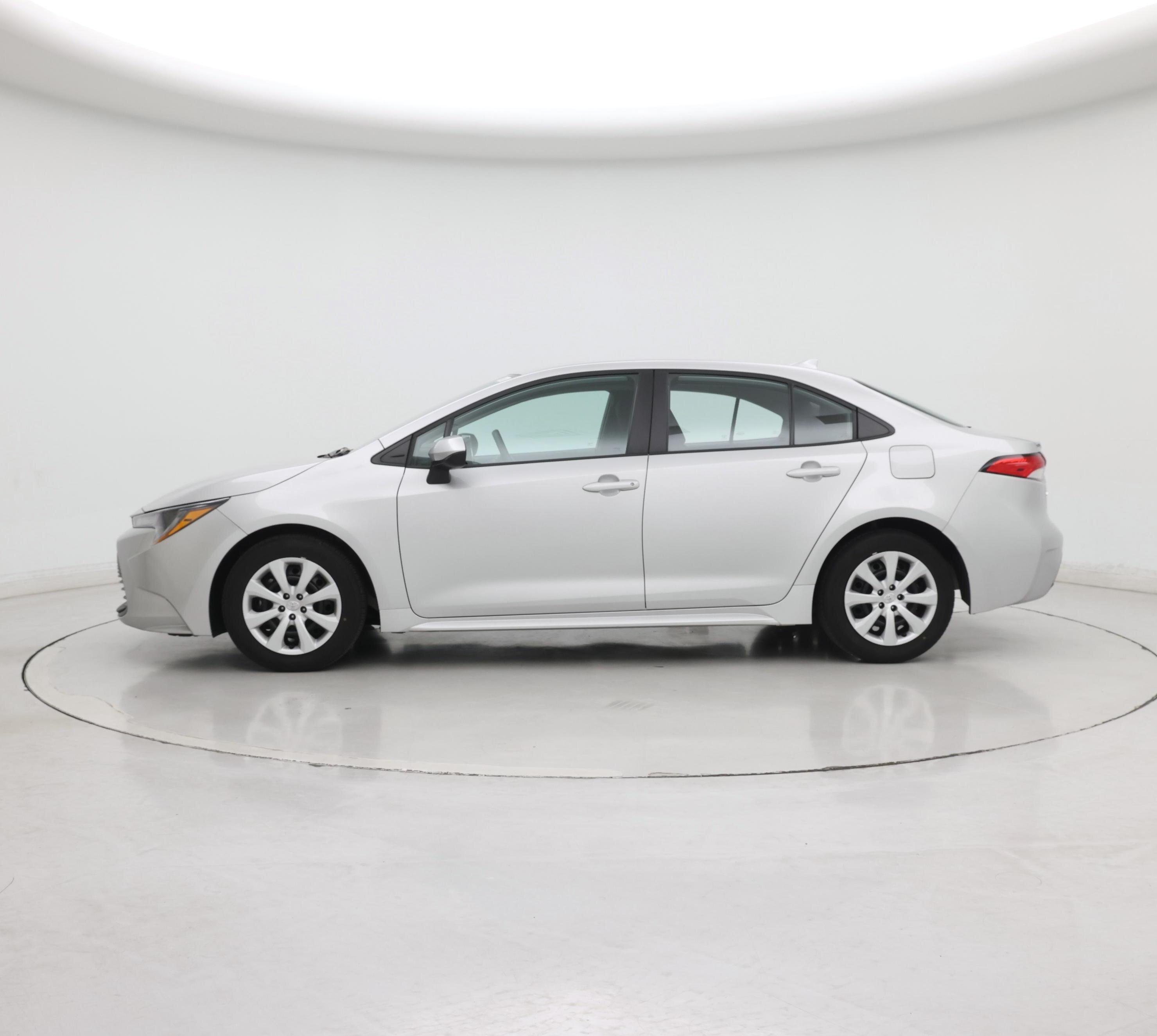 Thumbnail: 2024 Toyota Corolla - 3
