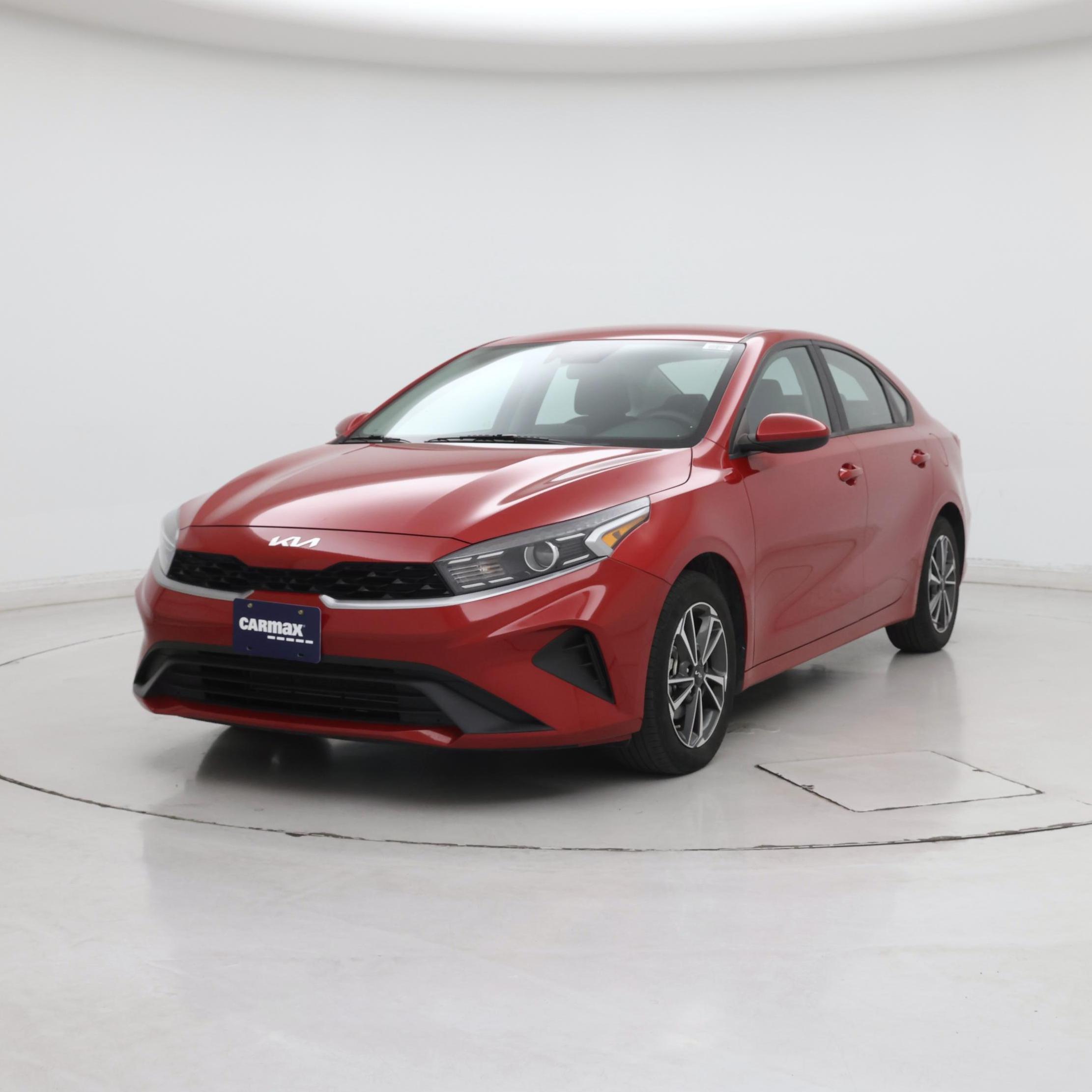 Thumbnail: 2023 Kia Forte - 4