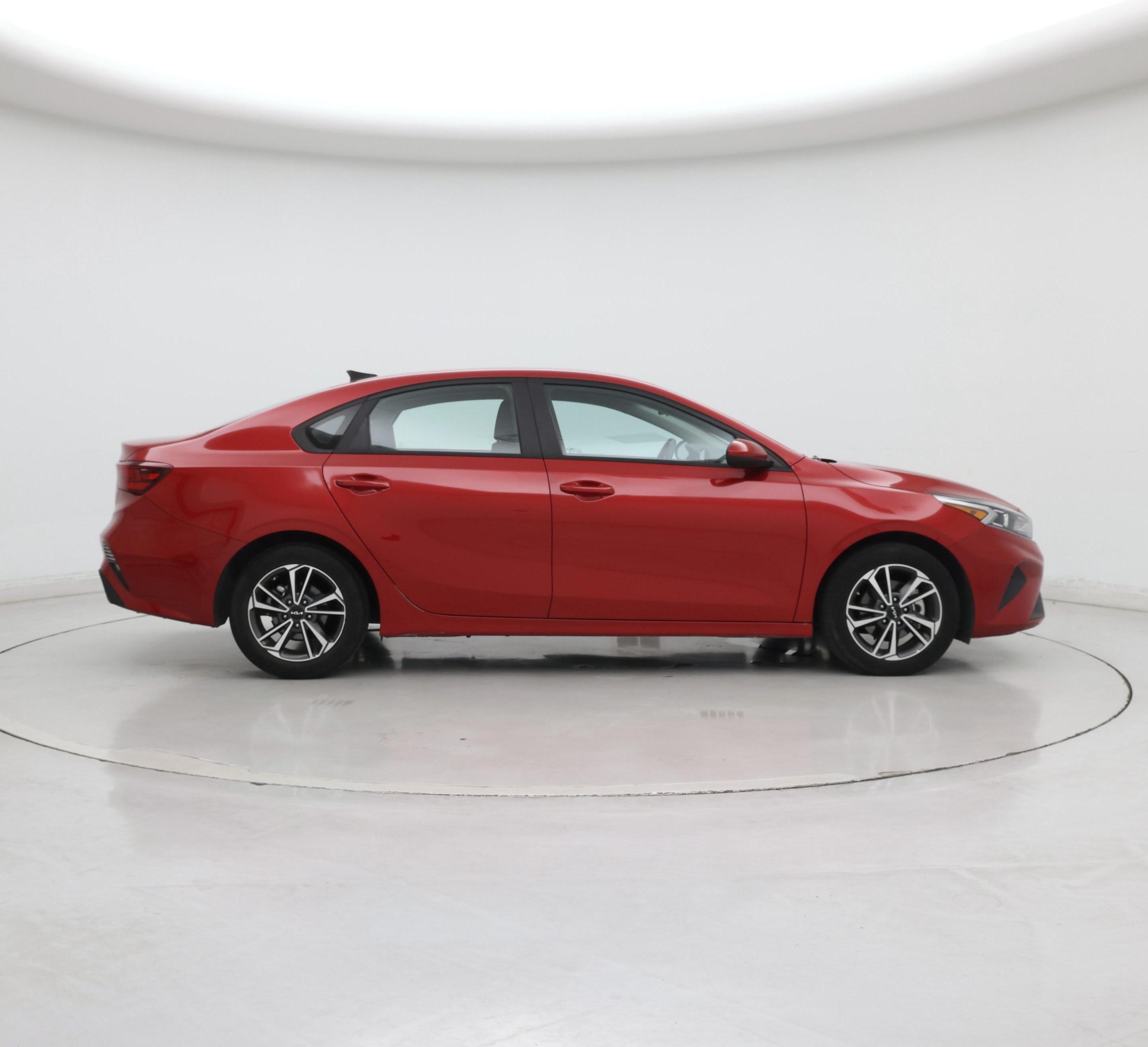 Thumbnail: 2023 Kia Forte - 7