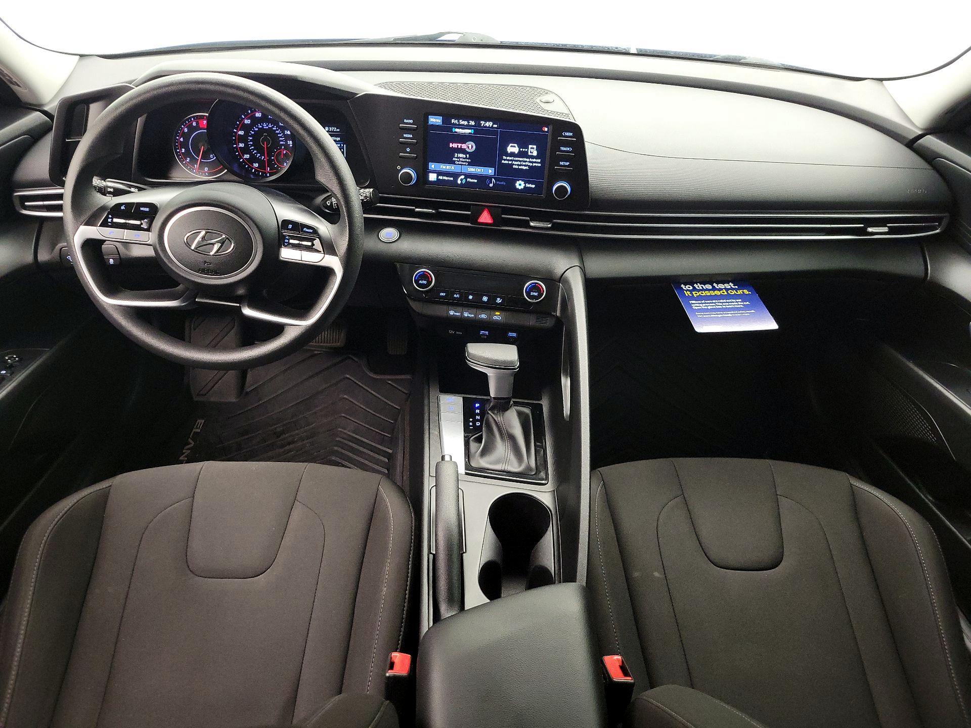 Thumbnail: 2022 Hyundai Elantra - 9