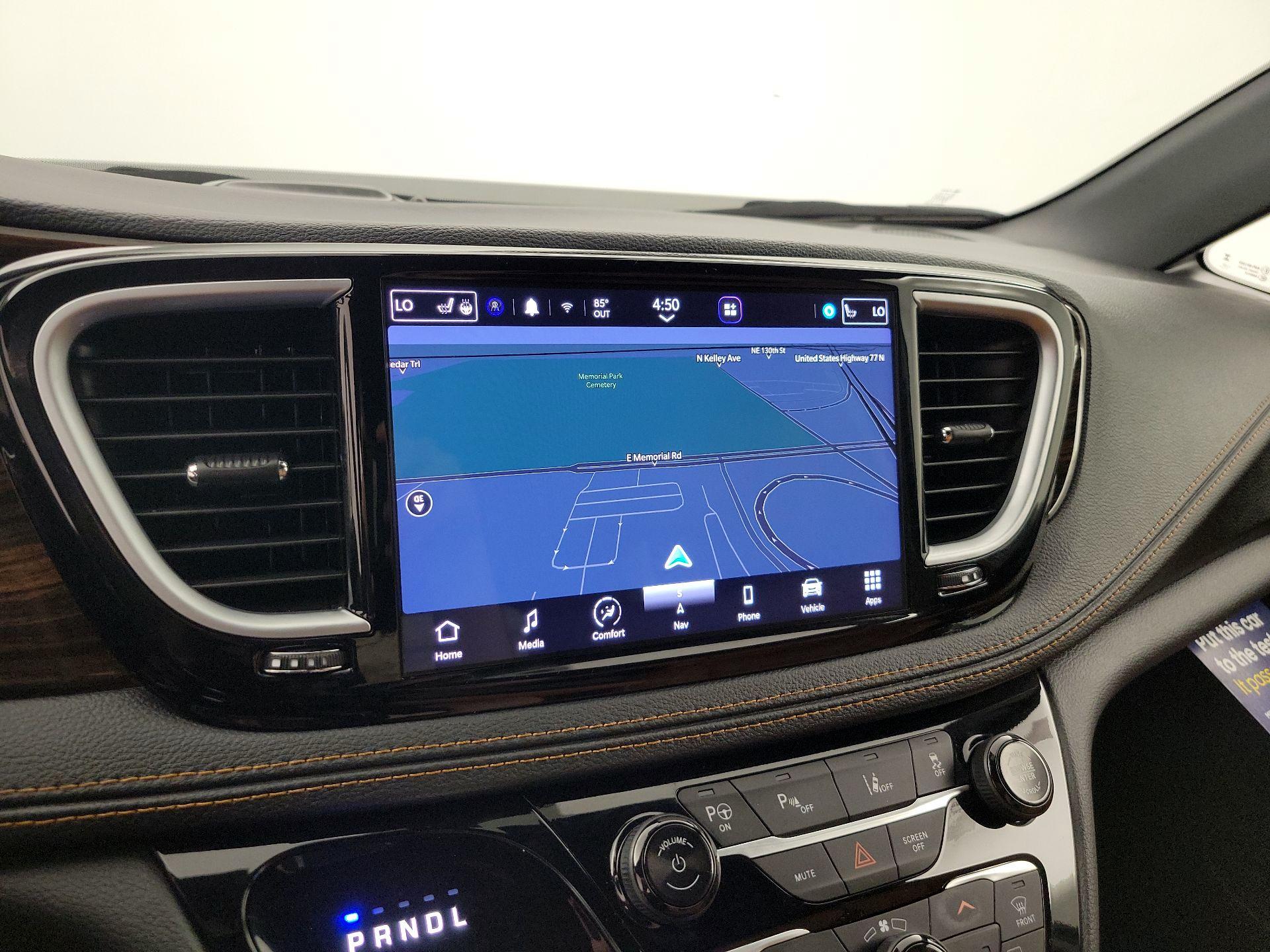 Thumbnail: 2023 Chrysler Pacifica - 14