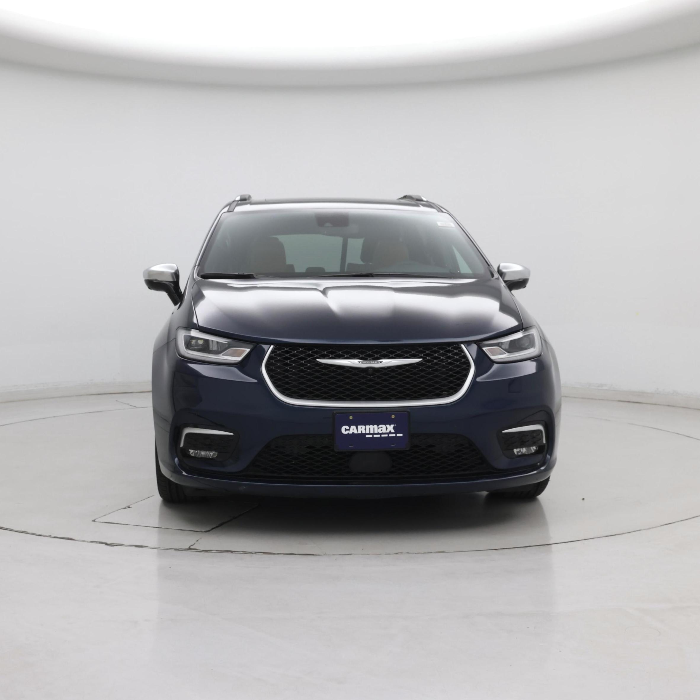 Thumbnail: 2023 Chrysler Pacifica - 5