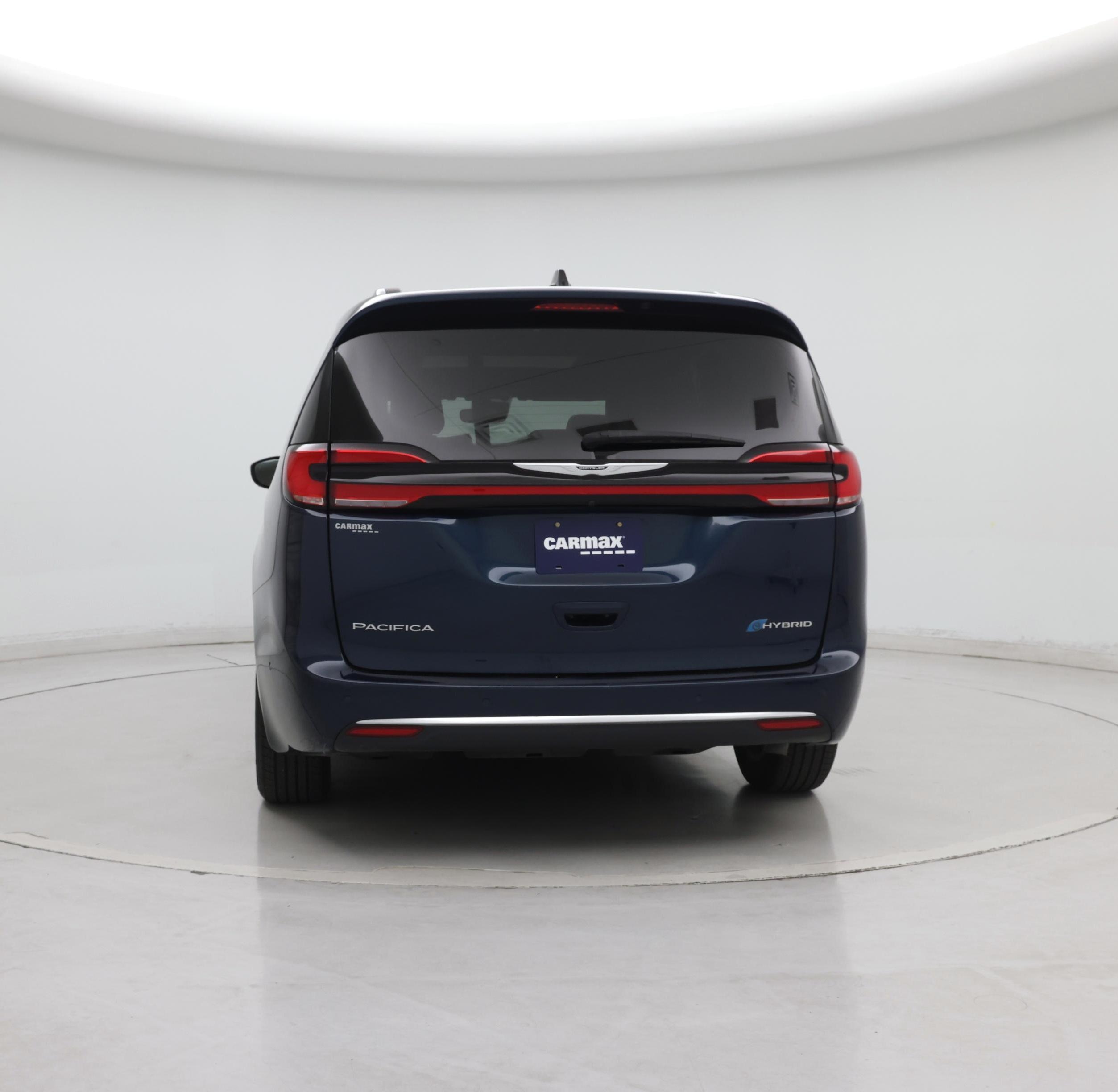 Thumbnail: 2023 Chrysler Pacifica - 6
