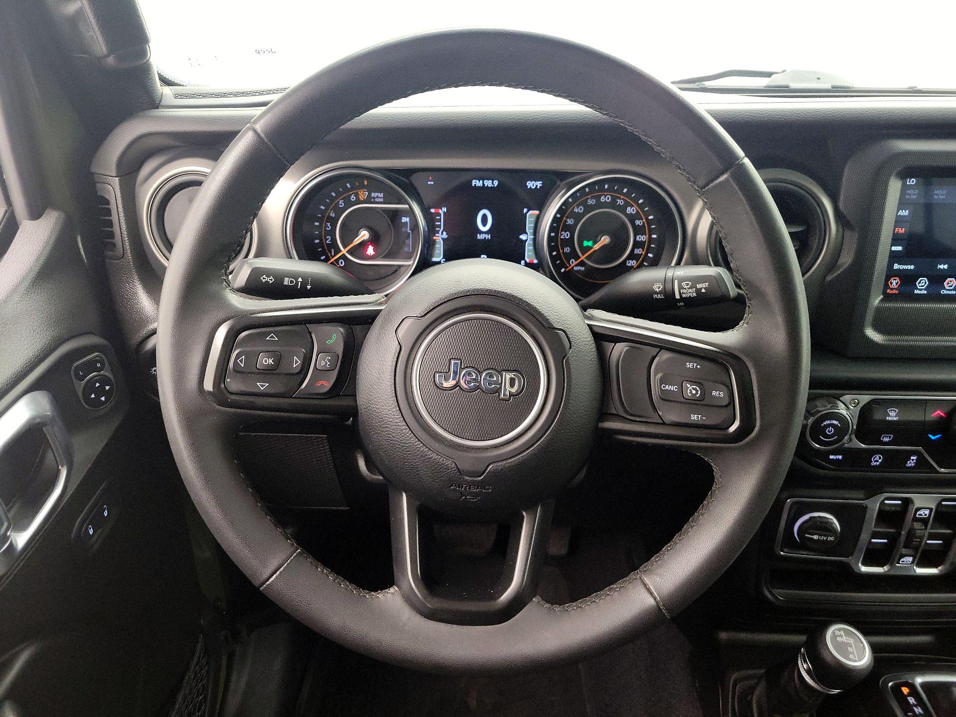 Thumbnail: 2023 Jeep Gladiator - 10