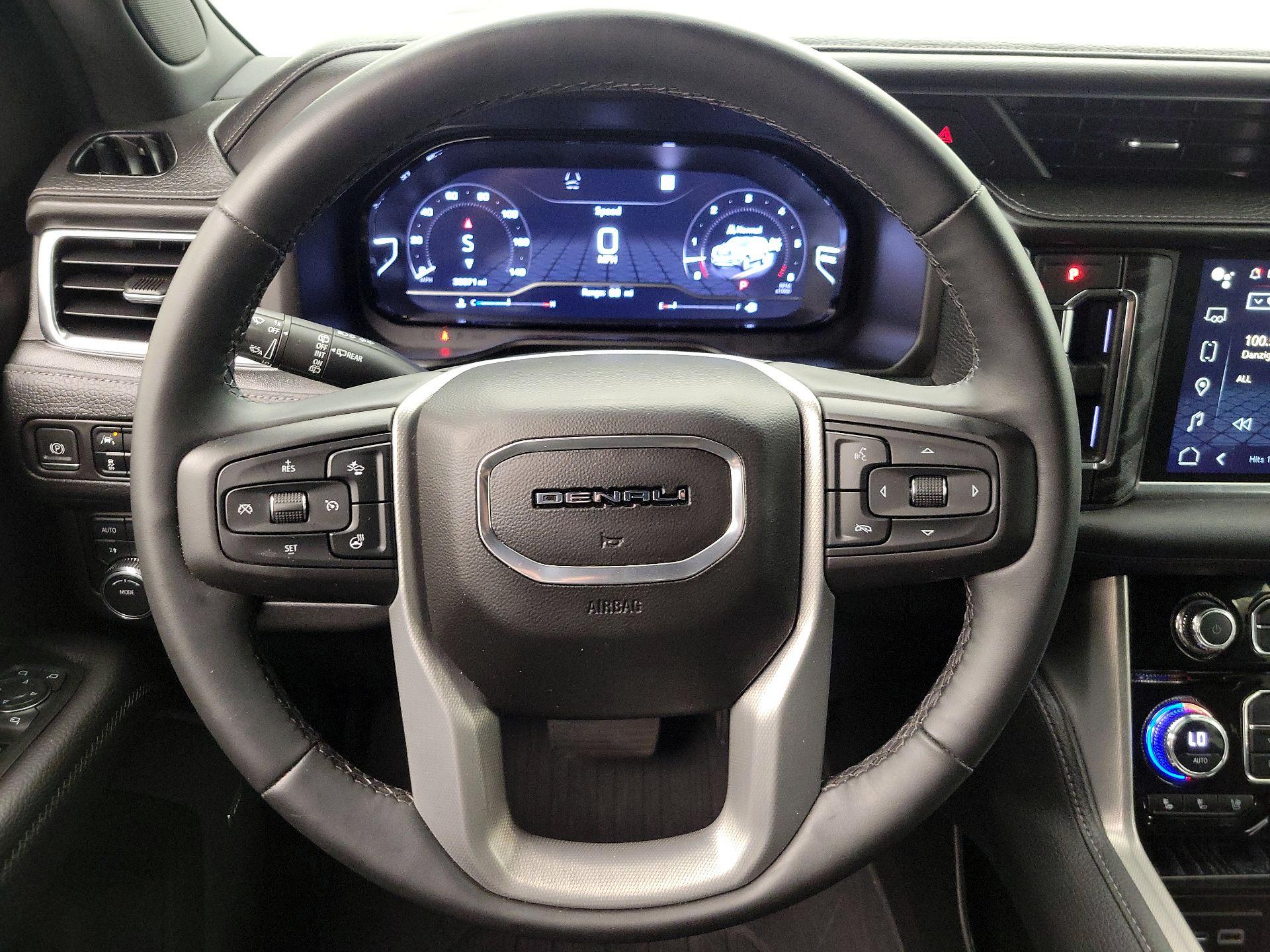 Thumbnail: 2023 GMC Yukon - 10