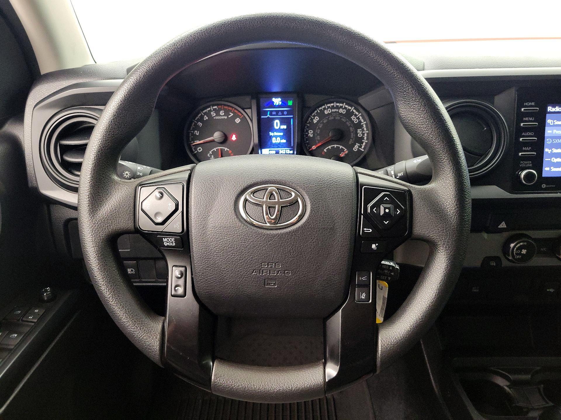 Thumbnail: 2022 Toyota Tacoma - 10