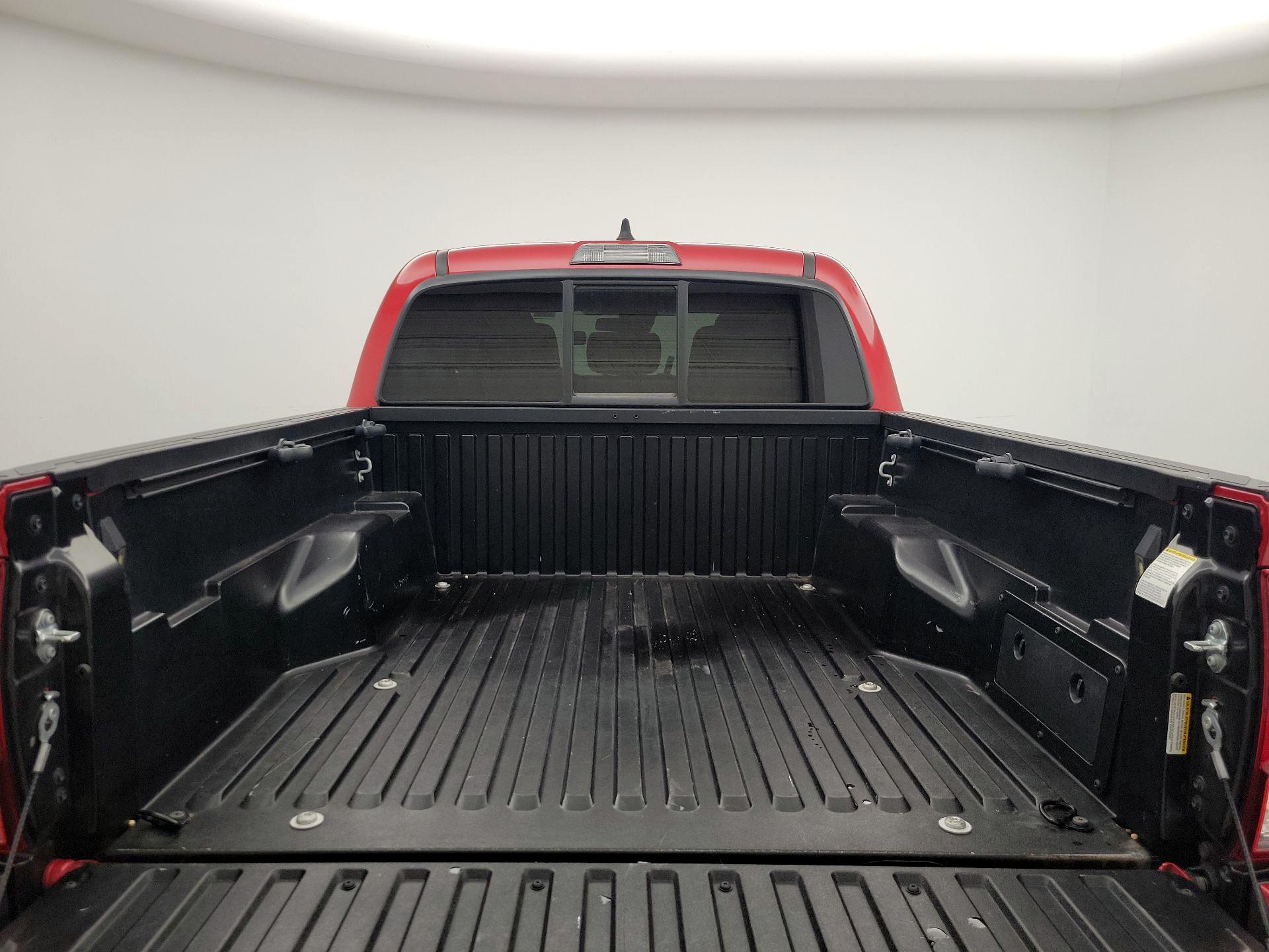 Thumbnail: 2022 Toyota Tacoma - 20