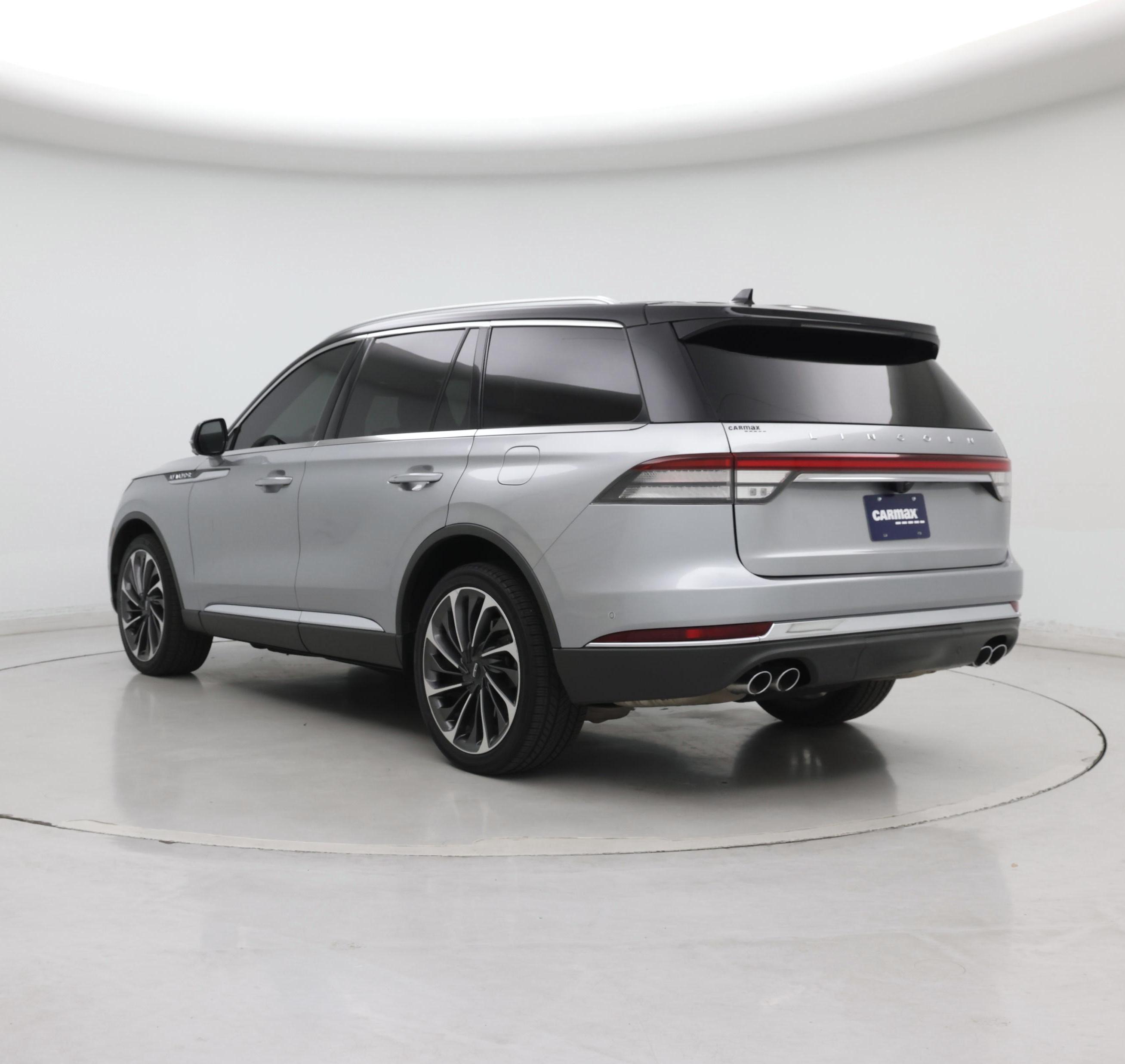 Thumbnail: 2020 Lincoln Aviator - 2