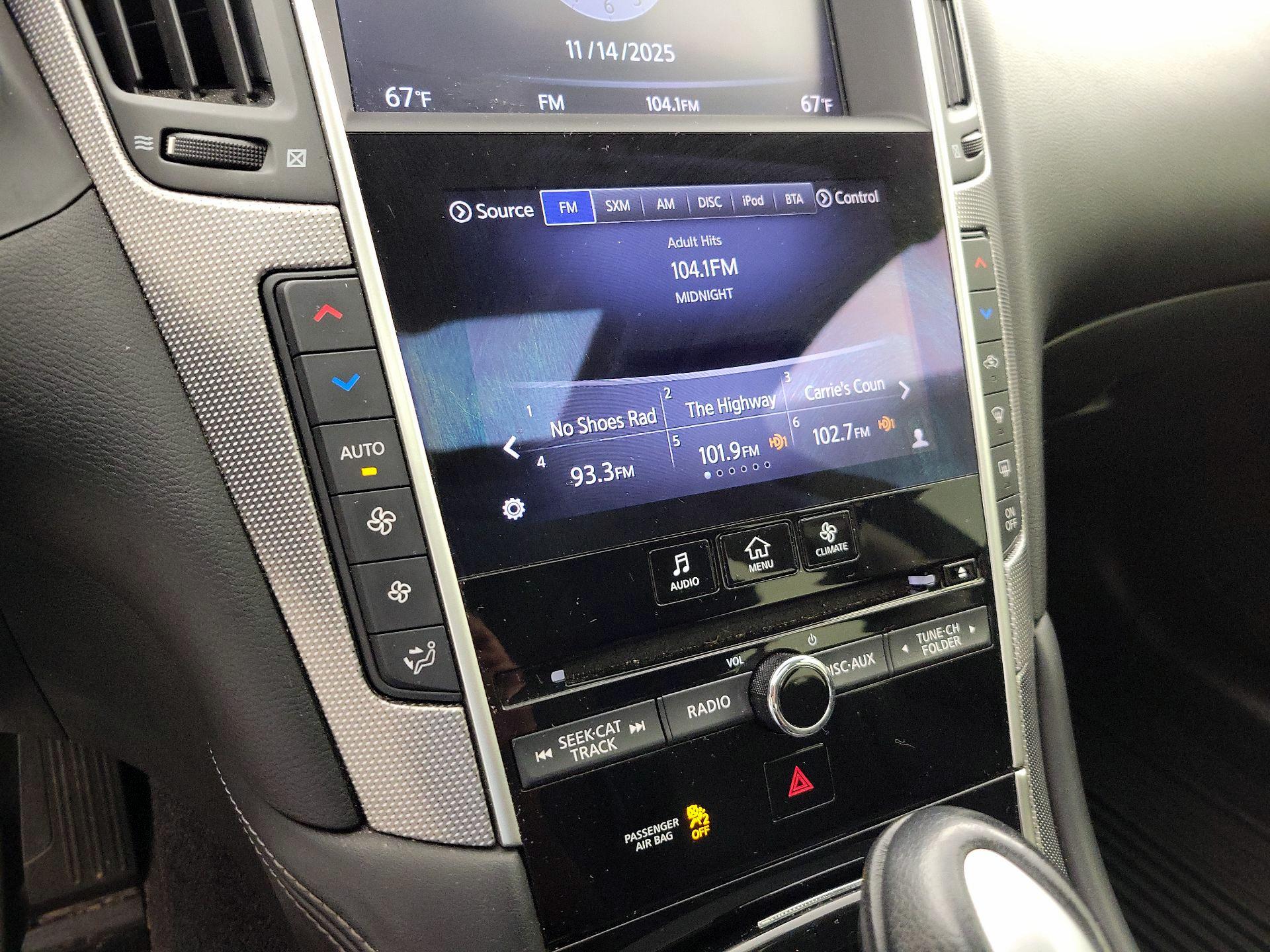 Thumbnail: 2017 INFINITI Q50 - 16