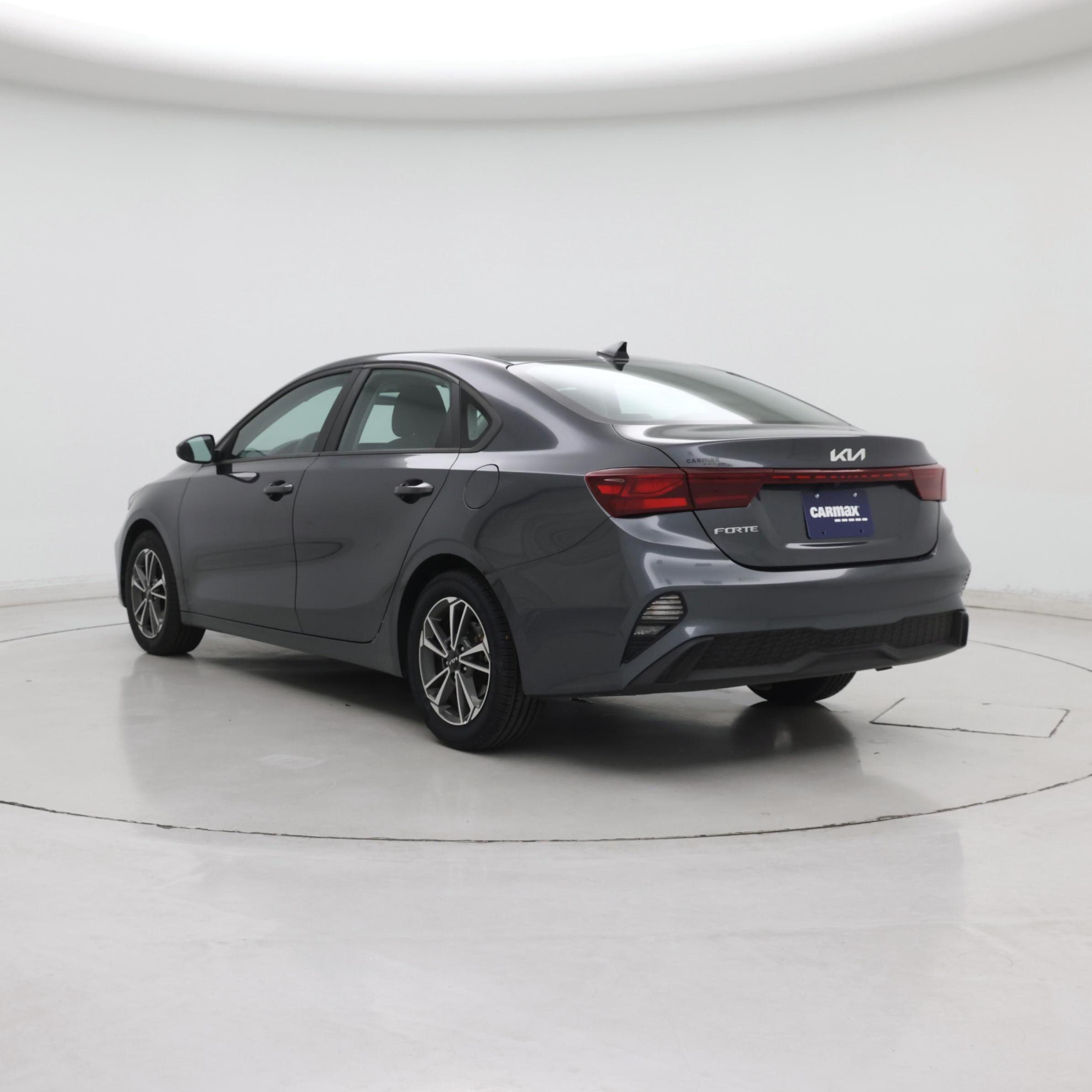 Thumbnail: 2022 Kia Forte - 2