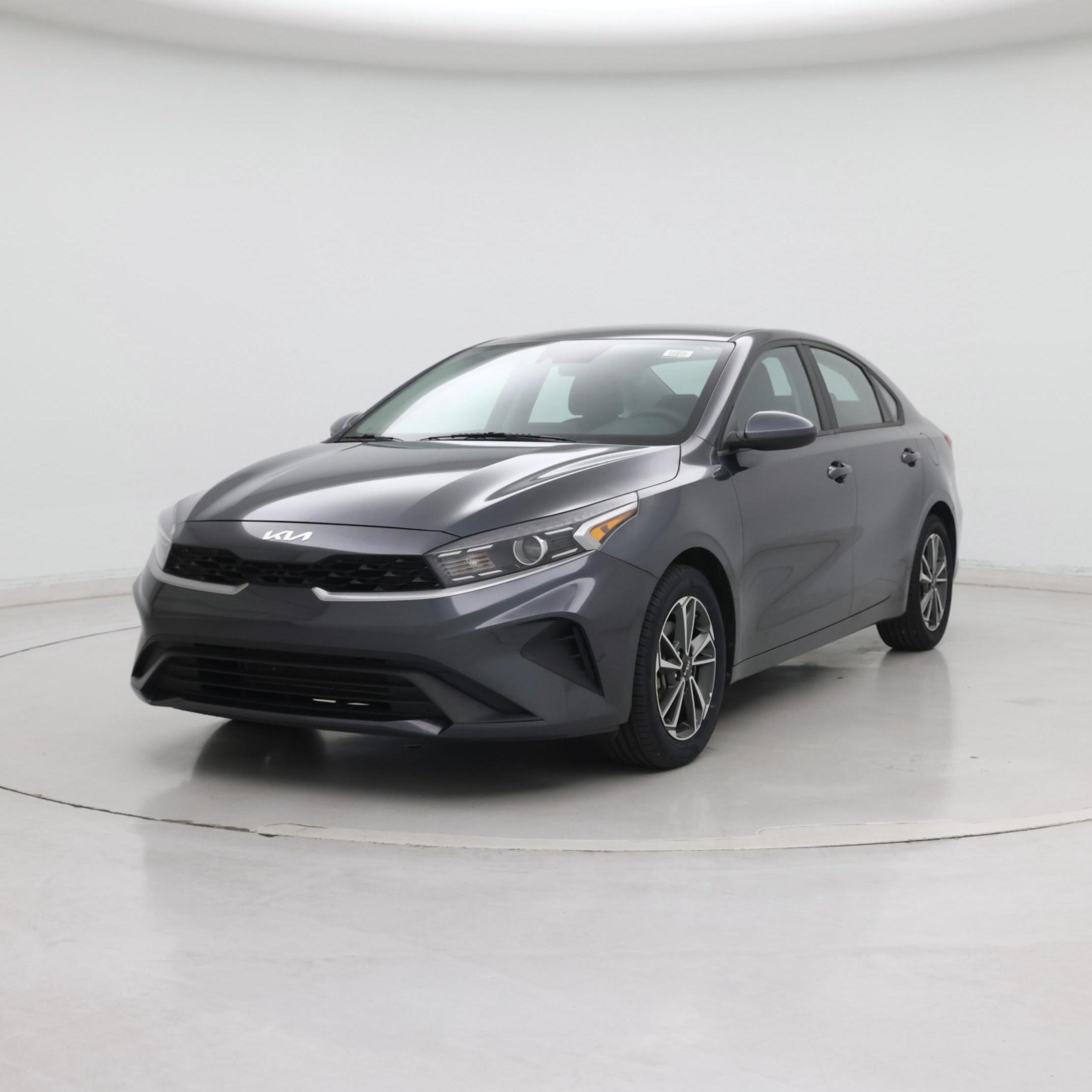 Thumbnail: 2022 Kia Forte - 4
