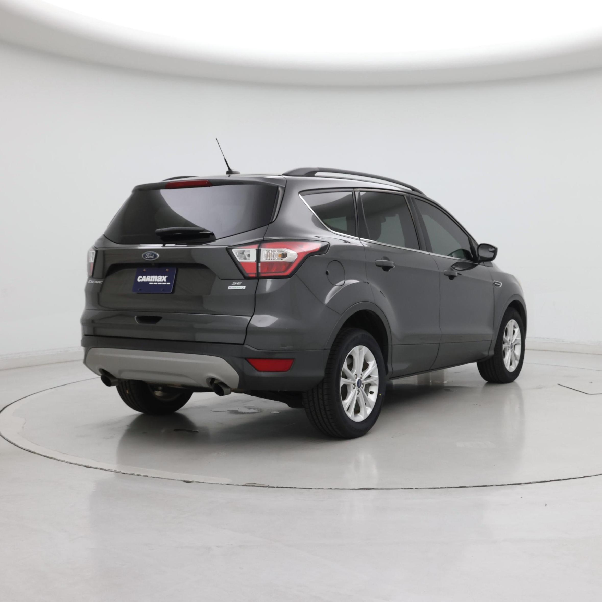 Thumbnail: 2018 Ford Escape - 8